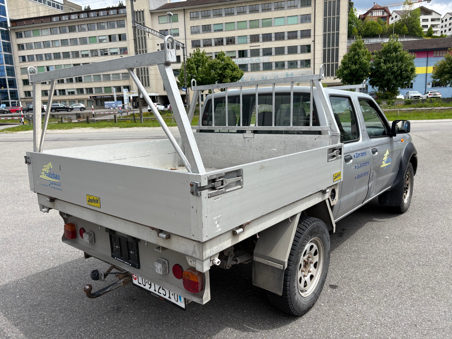 NISSAN NP300 4x4 King Cab-image-6