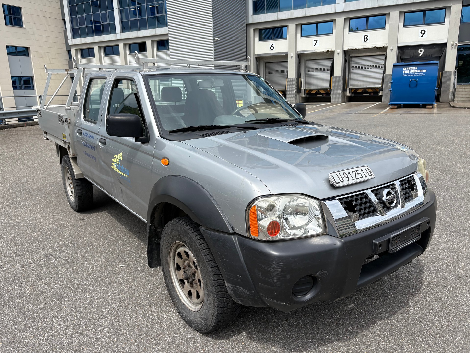 NISSAN NP300 4x4 King Cab-image-2