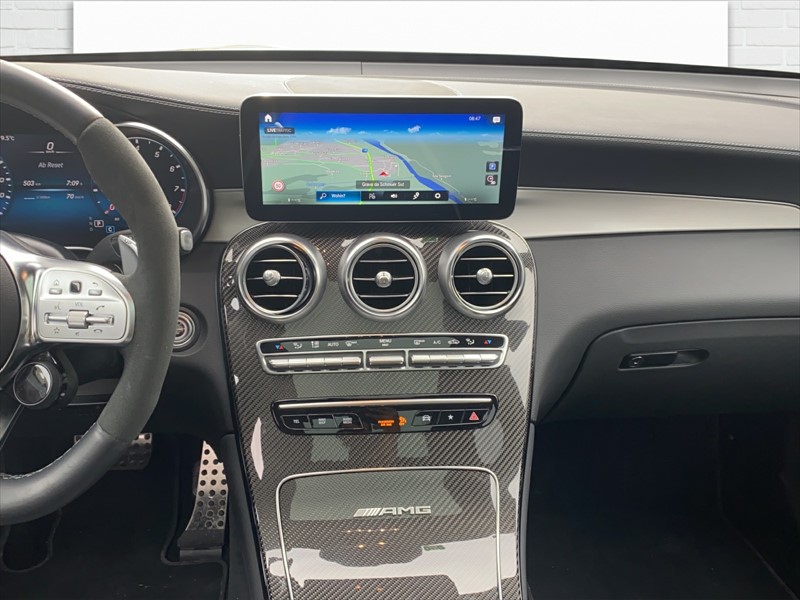 MERCEDES-BENZ GLC 63-image-8