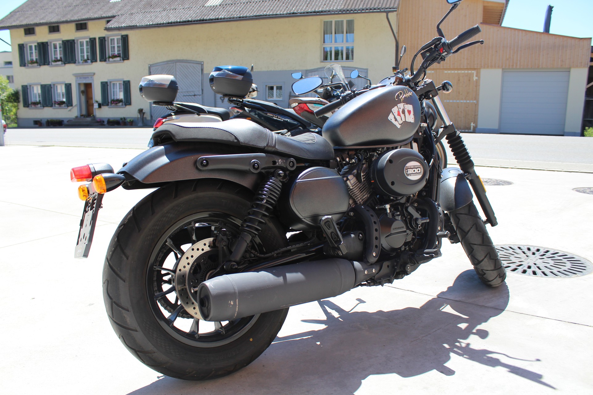 HYOSUNG GV 300 Bobber-image-2