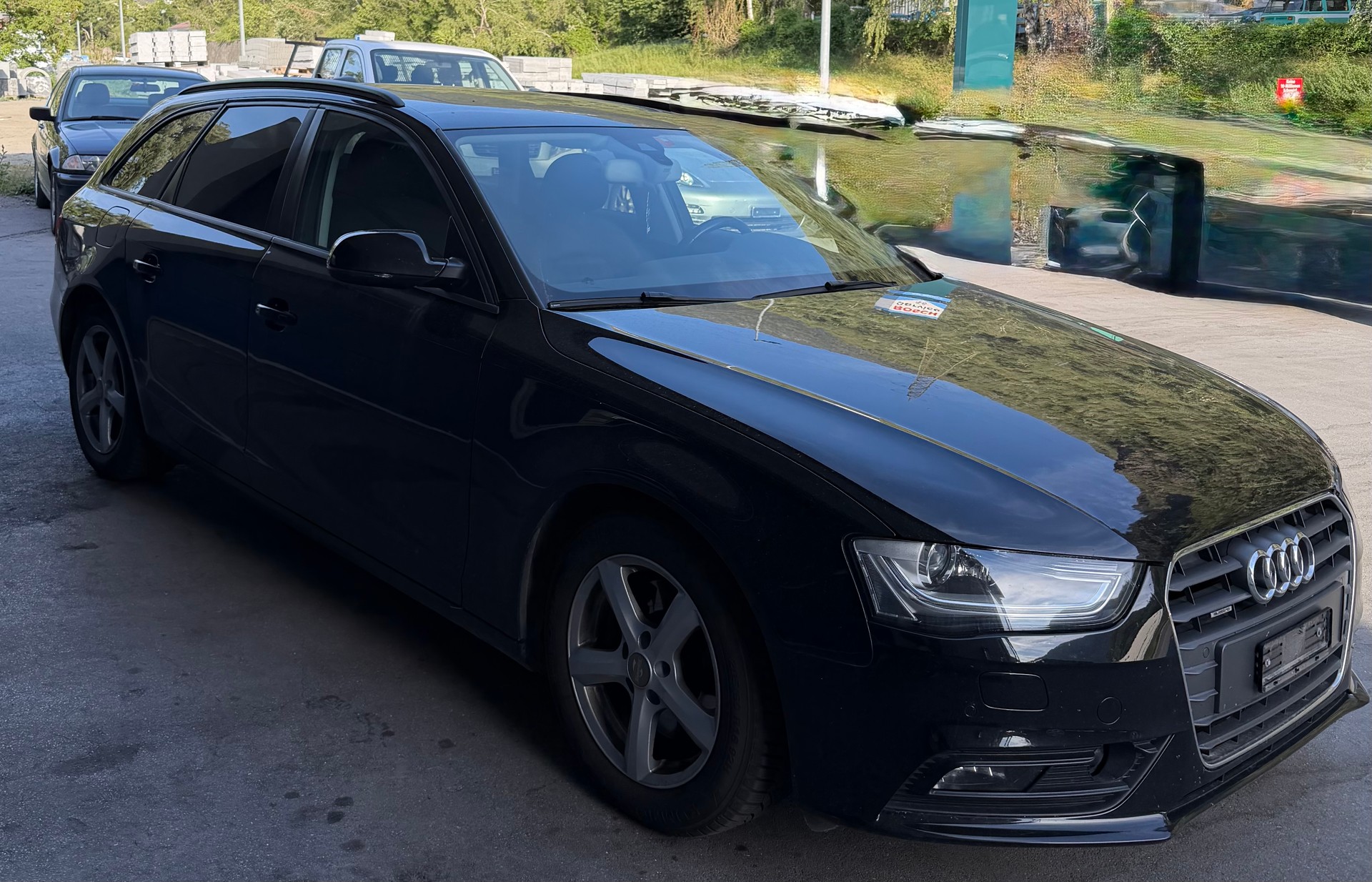 AUDI A4 Avant 2.0 TDI quattro S-tronic-image-2