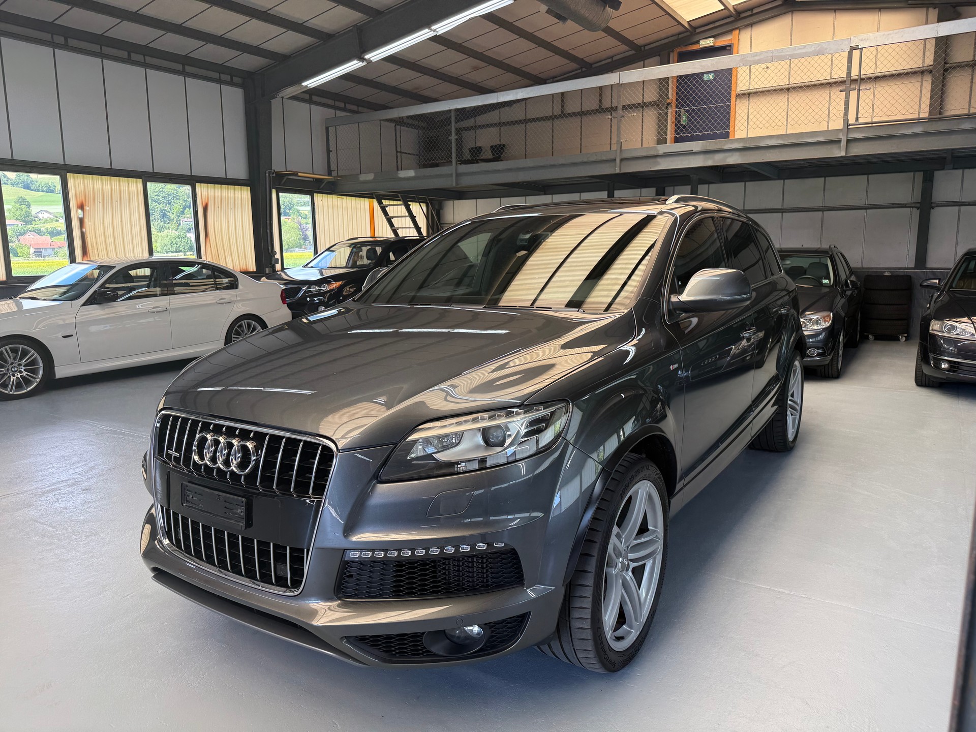 AUDI Q7 3.0 TDI Quattro S Line 7 Plätzer-image-5