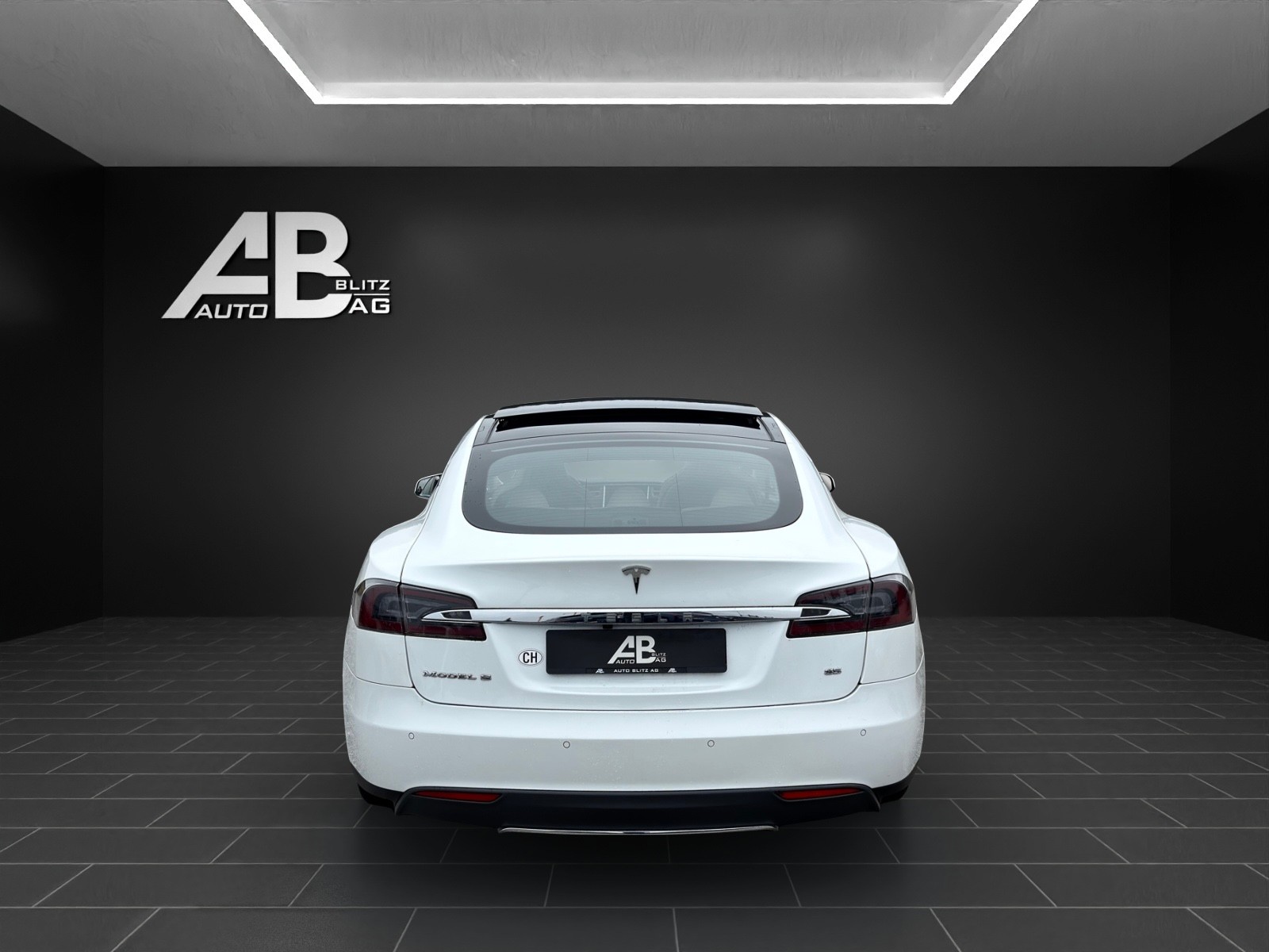 TESLA Model S 85 * Free Supercharching *-showroom-element-3