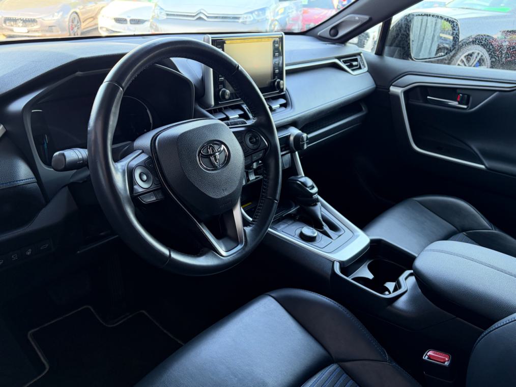 TOYOTA RAV-4 2.5 HSD Premium 4WD-showroom-element-3