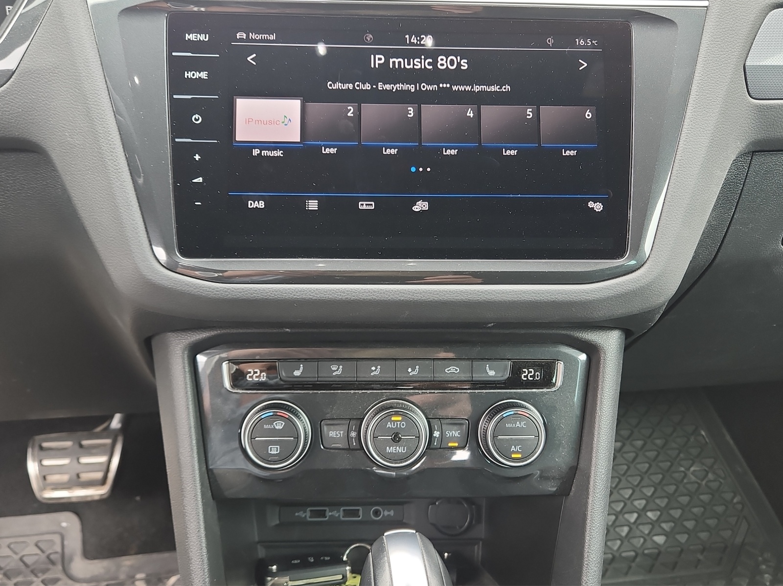 VW Tiguan 2.0 TDI SCR Highline 4Motion DSG-image-11