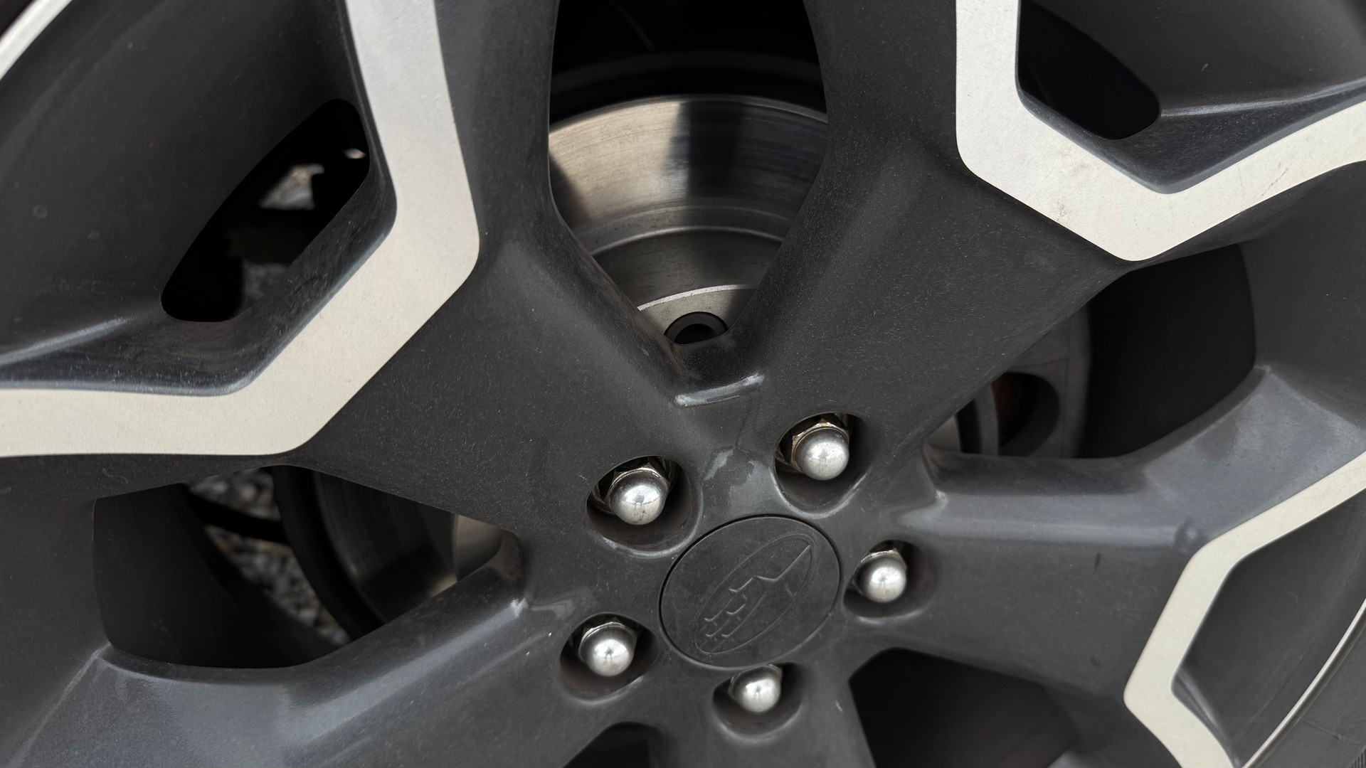 SUBARU XV 2.0 Swiss Two AWD CVT-showroom-element-3