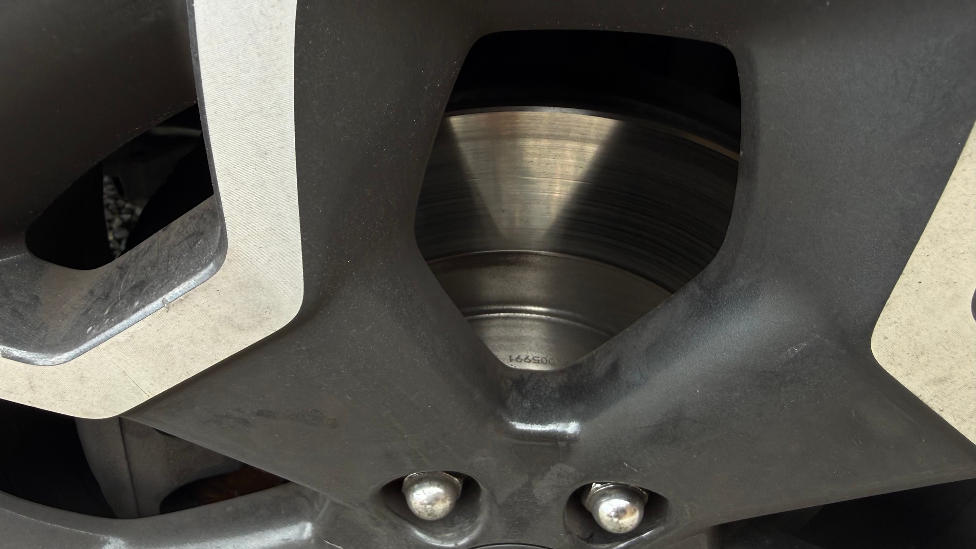 SUBARU XV 2.0 Swiss Two AWD CVT-showroom-element-2