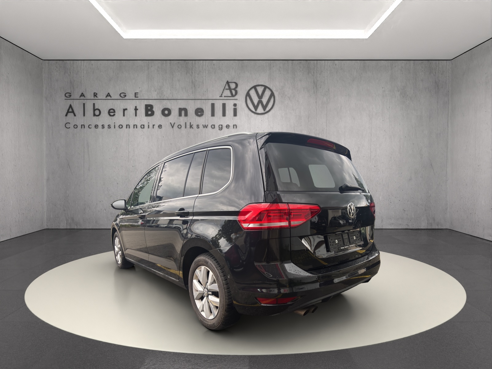 VW Touran 1.4 TSI BlueMotion Technology Comfortline DSG-image-2