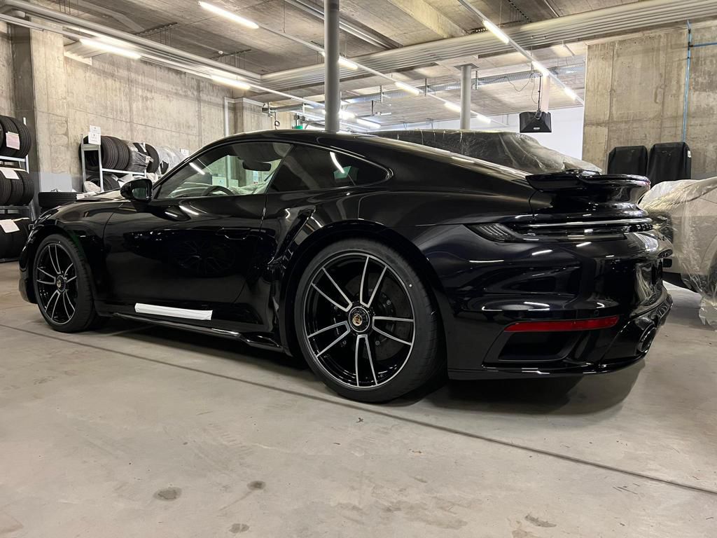 PORSCHE 3.7 Turbo S PDK-image-3