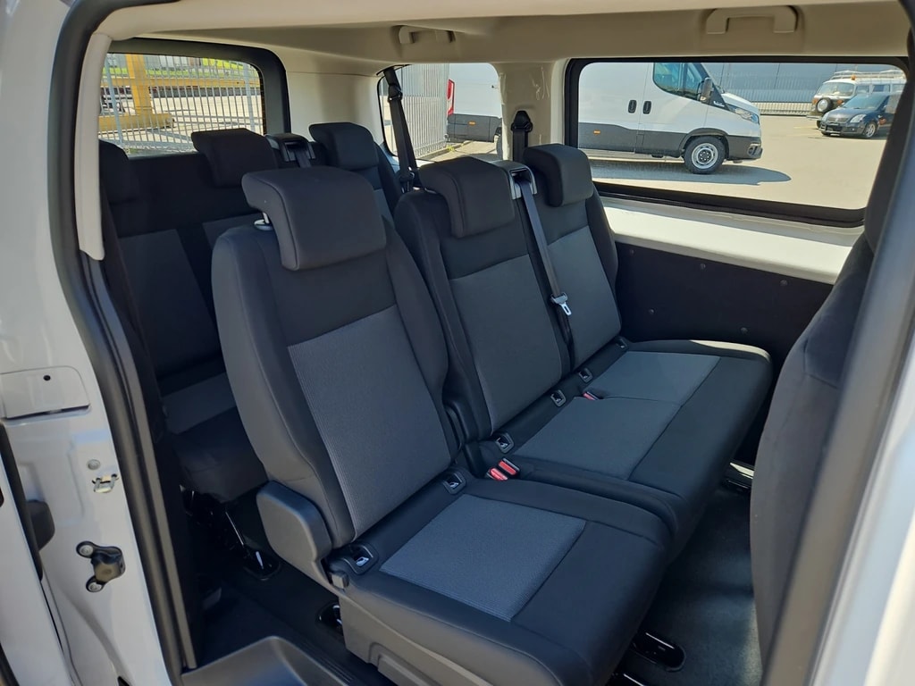OPEL Vivaro Combi 2.0 CDTI s/s M-image-11