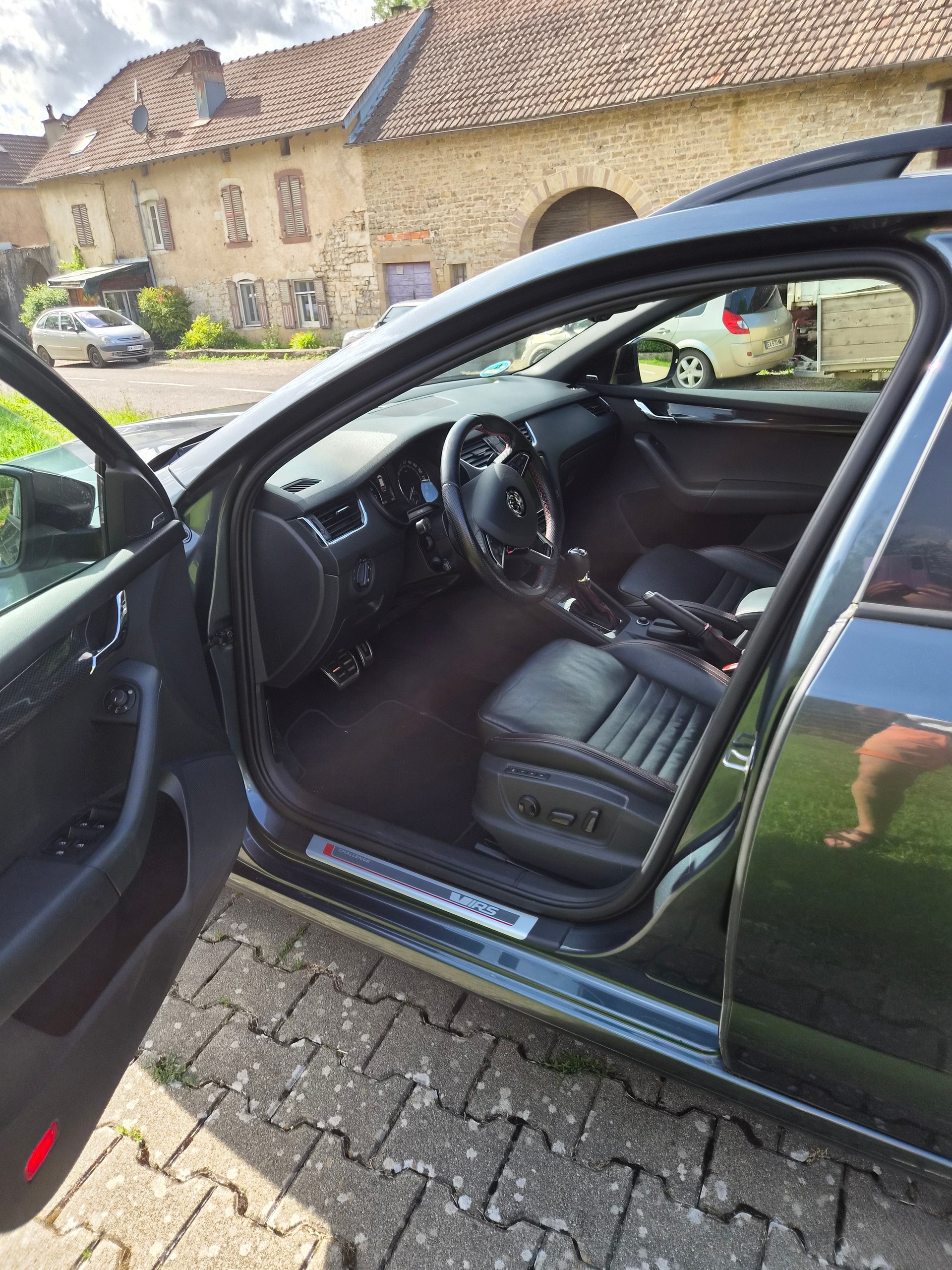 SKODA RS TDI-image-2