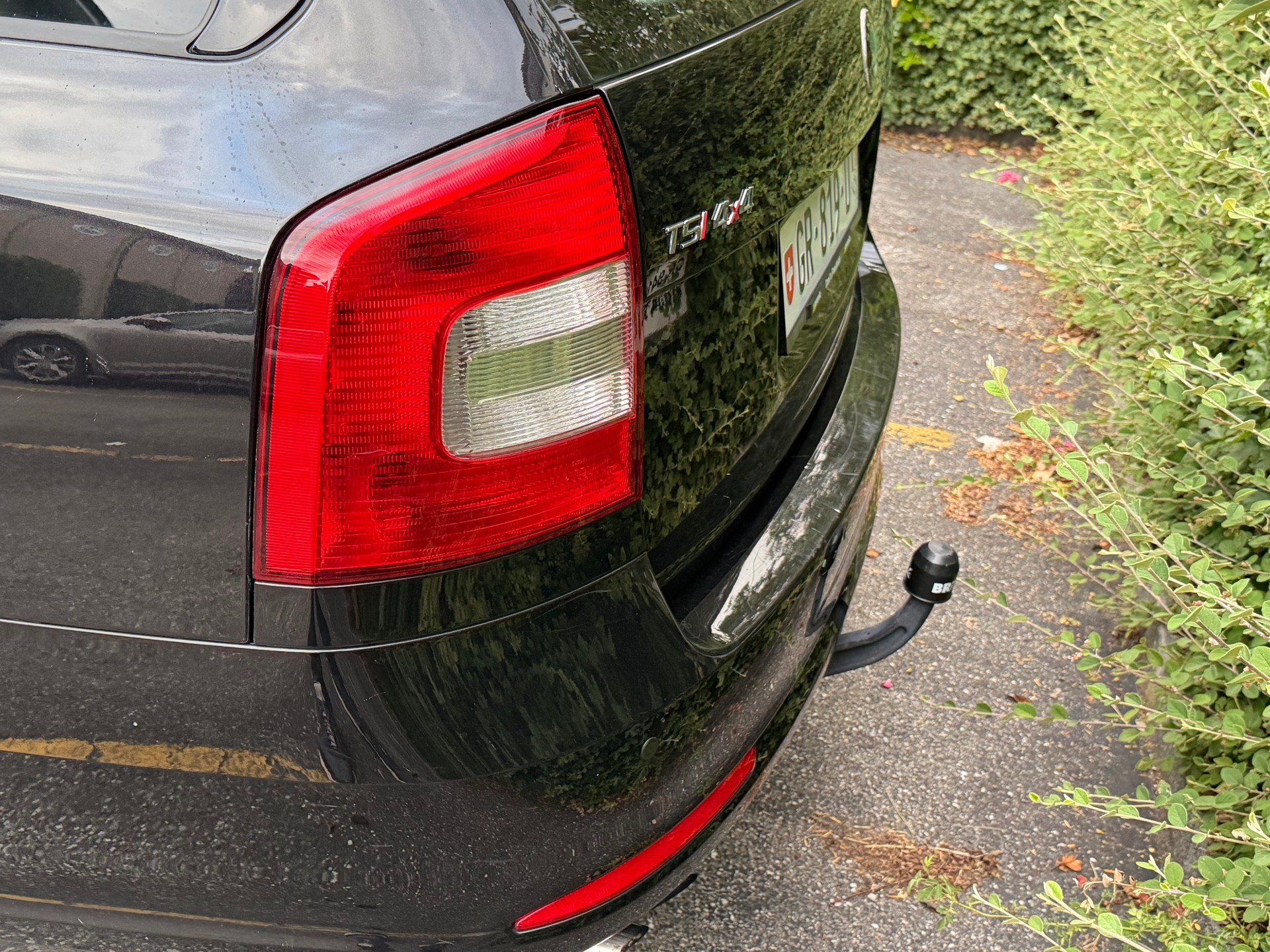 SKODA Octavia Combi 1.8 TSI Swiss Adventure 4x4-image-5