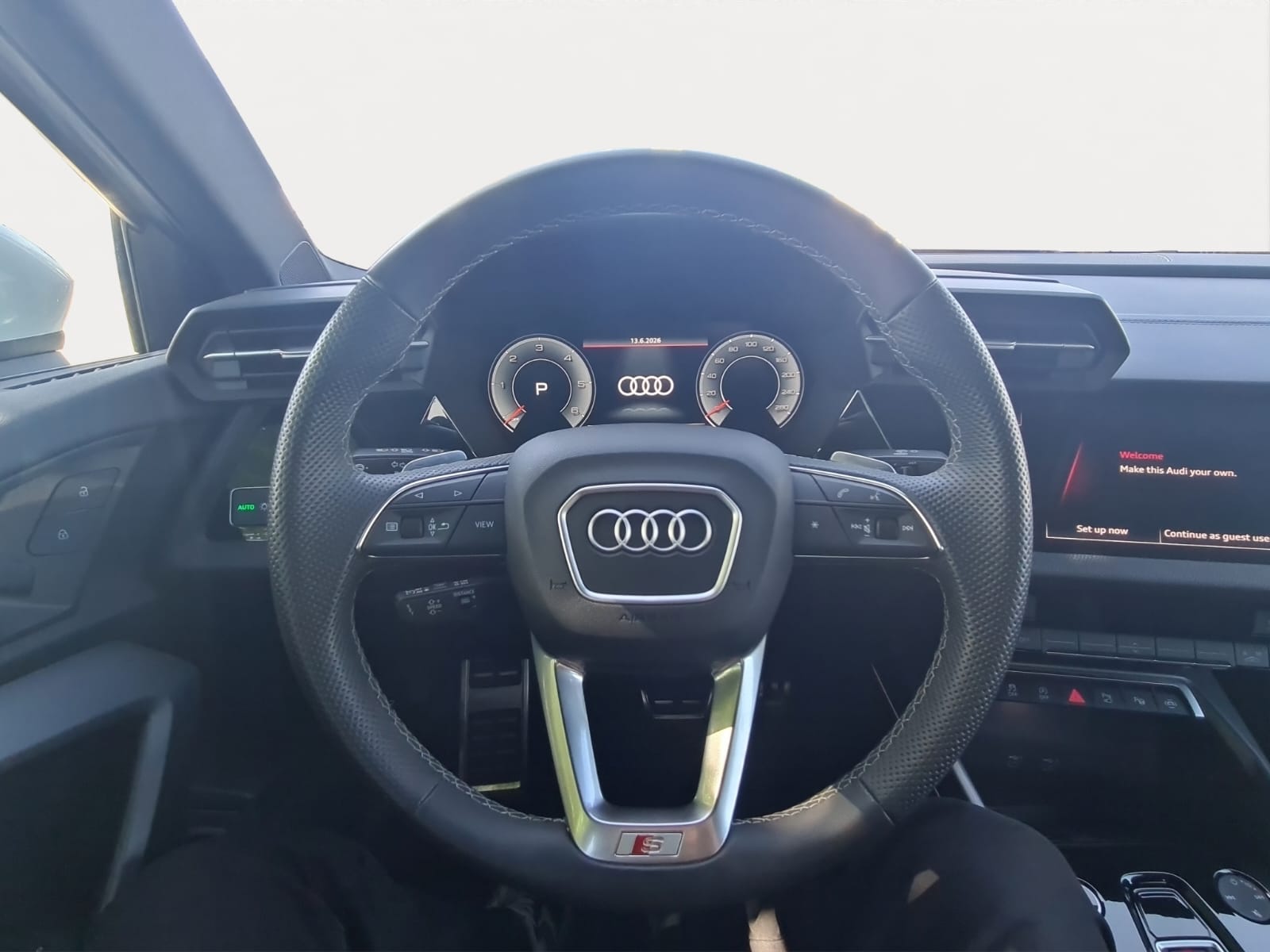 AUDI A3 Sportback 35 TDI S line S-tronic-image-9