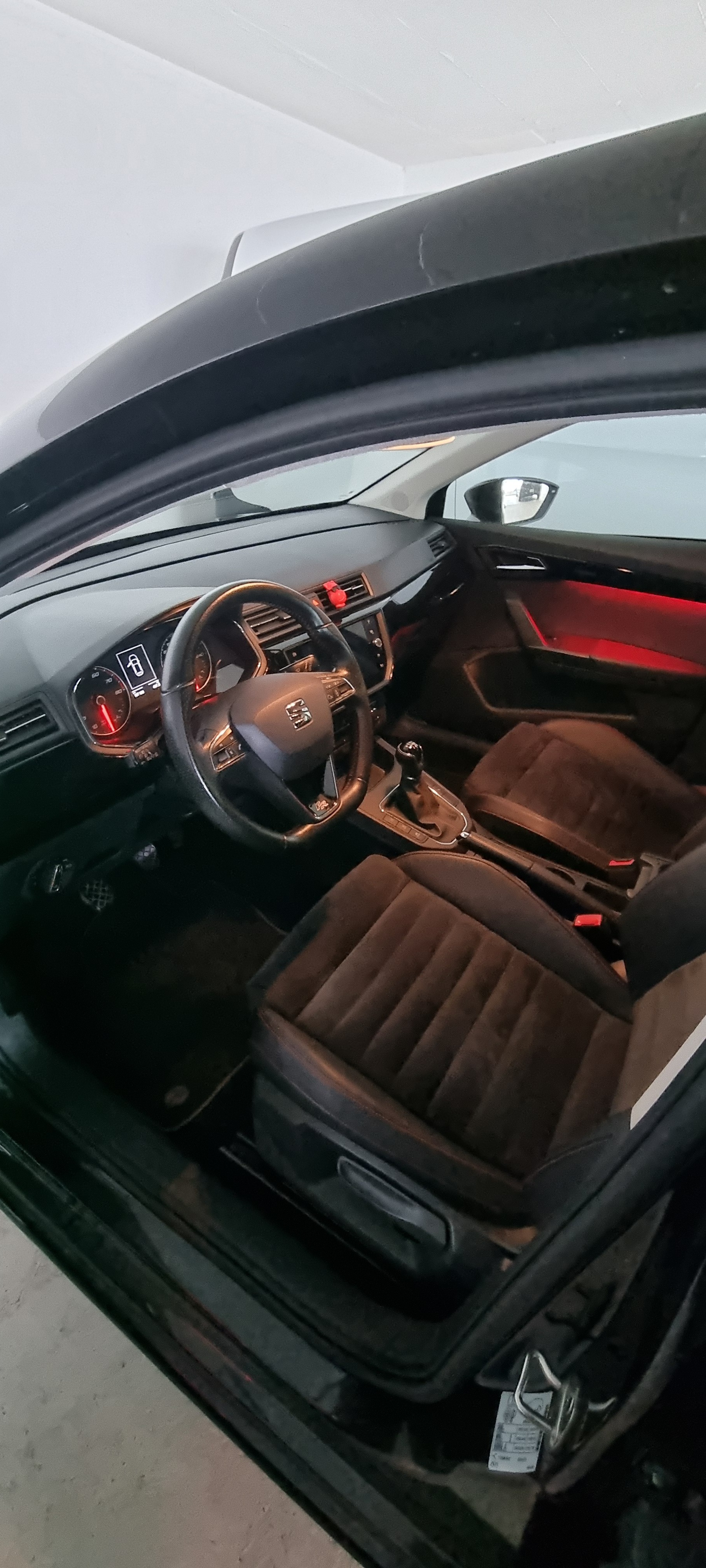 SEAT 1.0 TSI 115 FR-image-2