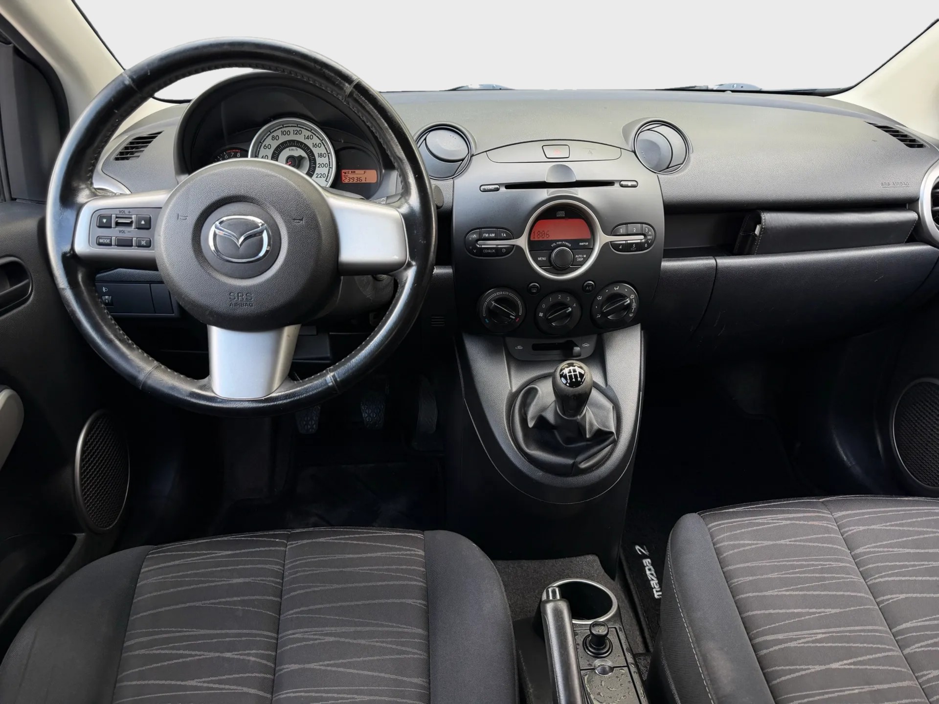 MAZDA 2 1.3i 16V Exclusive-image-8