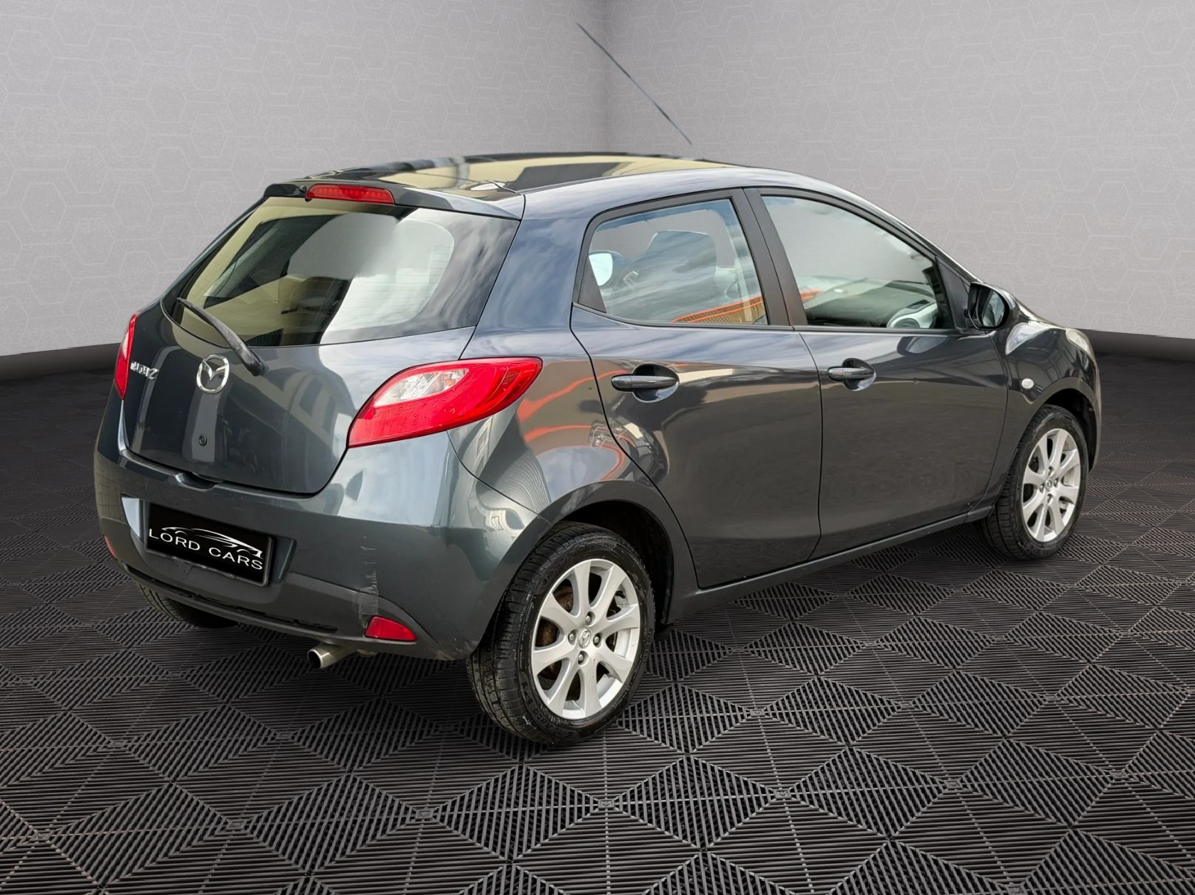 MAZDA 2 1.3i 16V Exclusive-image-3