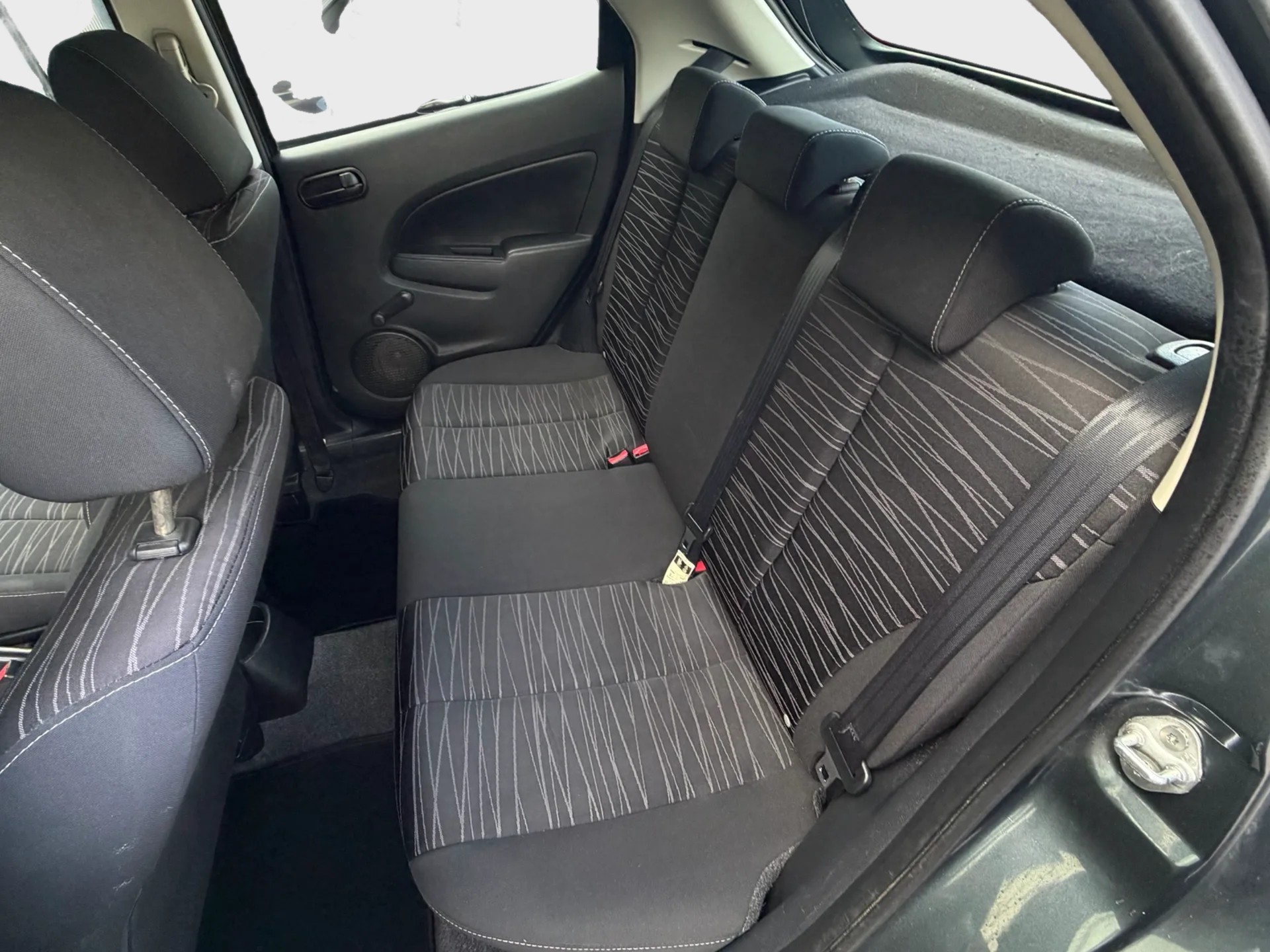 MAZDA 2 1.3i 16V Exclusive-image-11