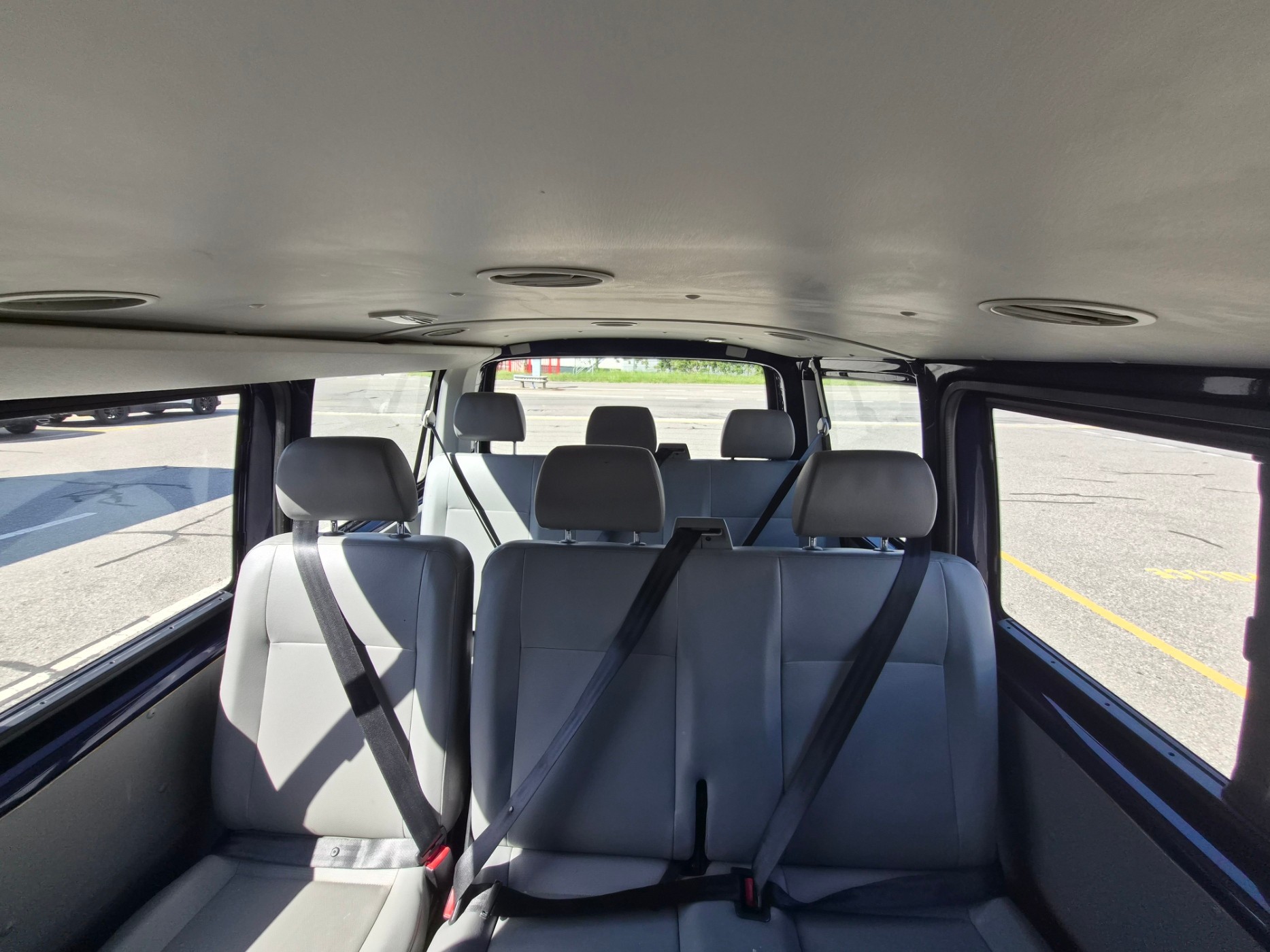 VW T5 Caravelle Comfort 2.5TDI PD 4M-image-2