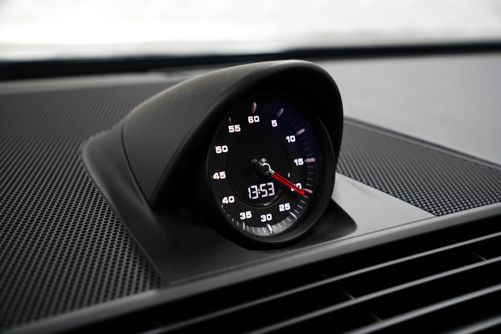 PORSCHE Panamera GTS Sport Turismo PDK-image-30