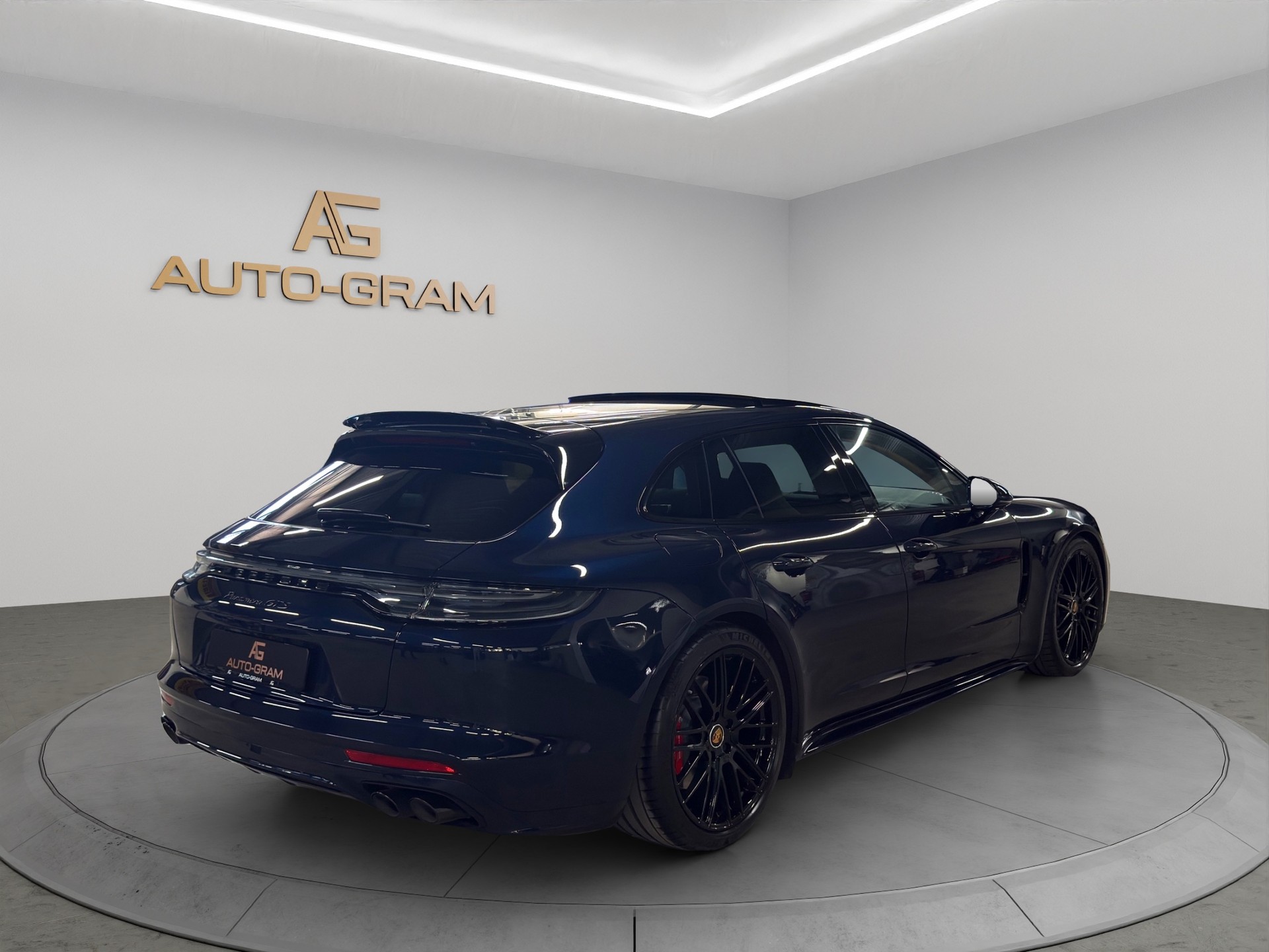 PORSCHE Panamera GTS Sport Turismo PDK-image-5