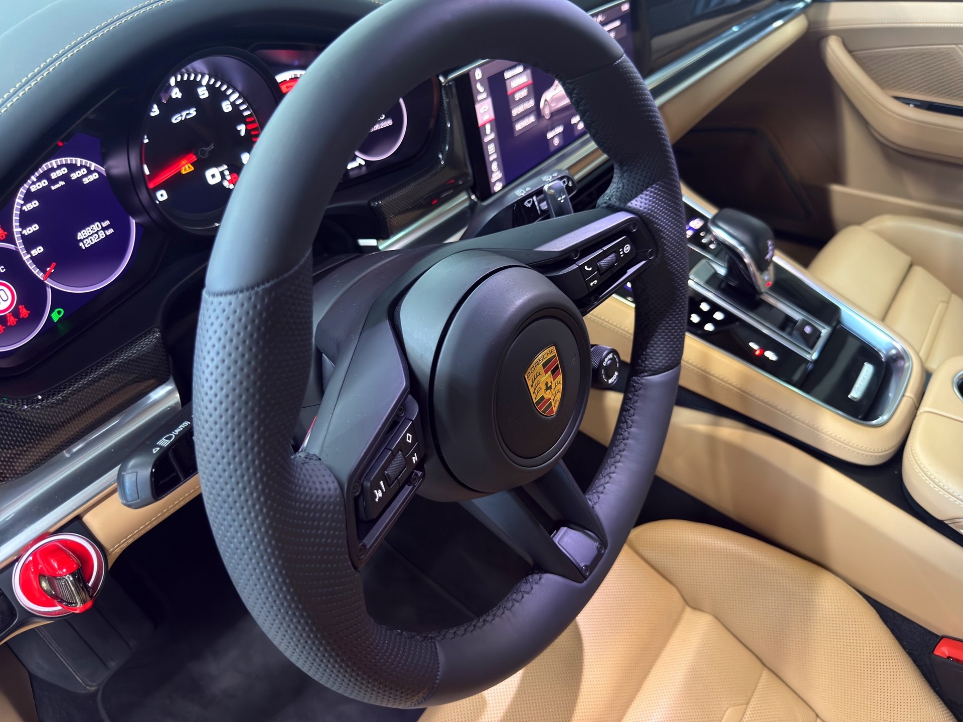 PORSCHE Panamera GTS Sport Turismo PDK-image-27