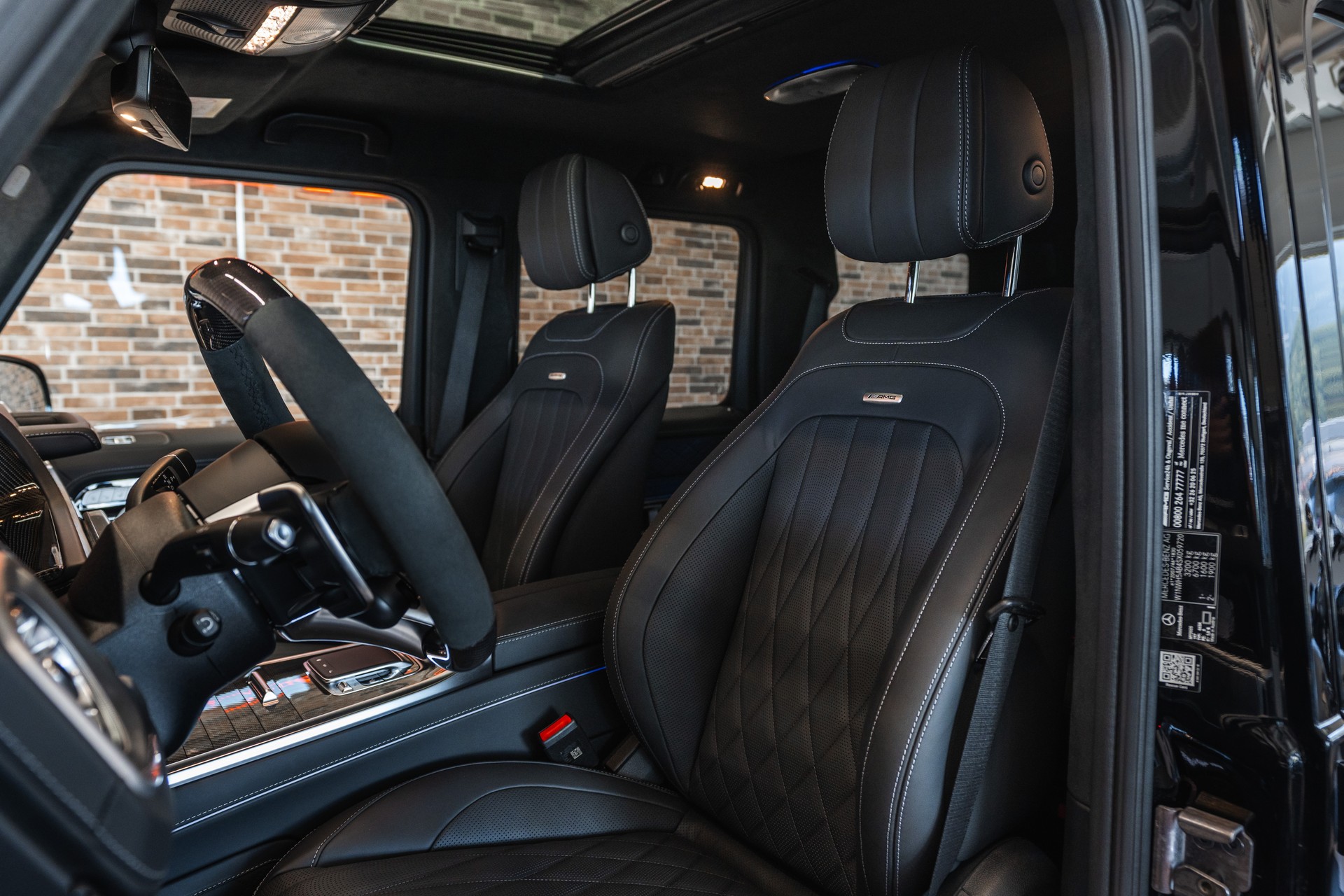 MERCEDES-BENZ G 63 AMG 9G-Tronic-image-8