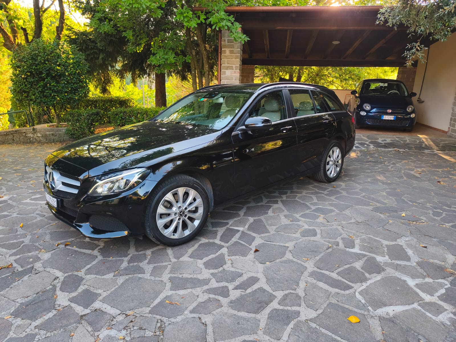 MERCEDES-BENZ C 220 d 4matic-image-4