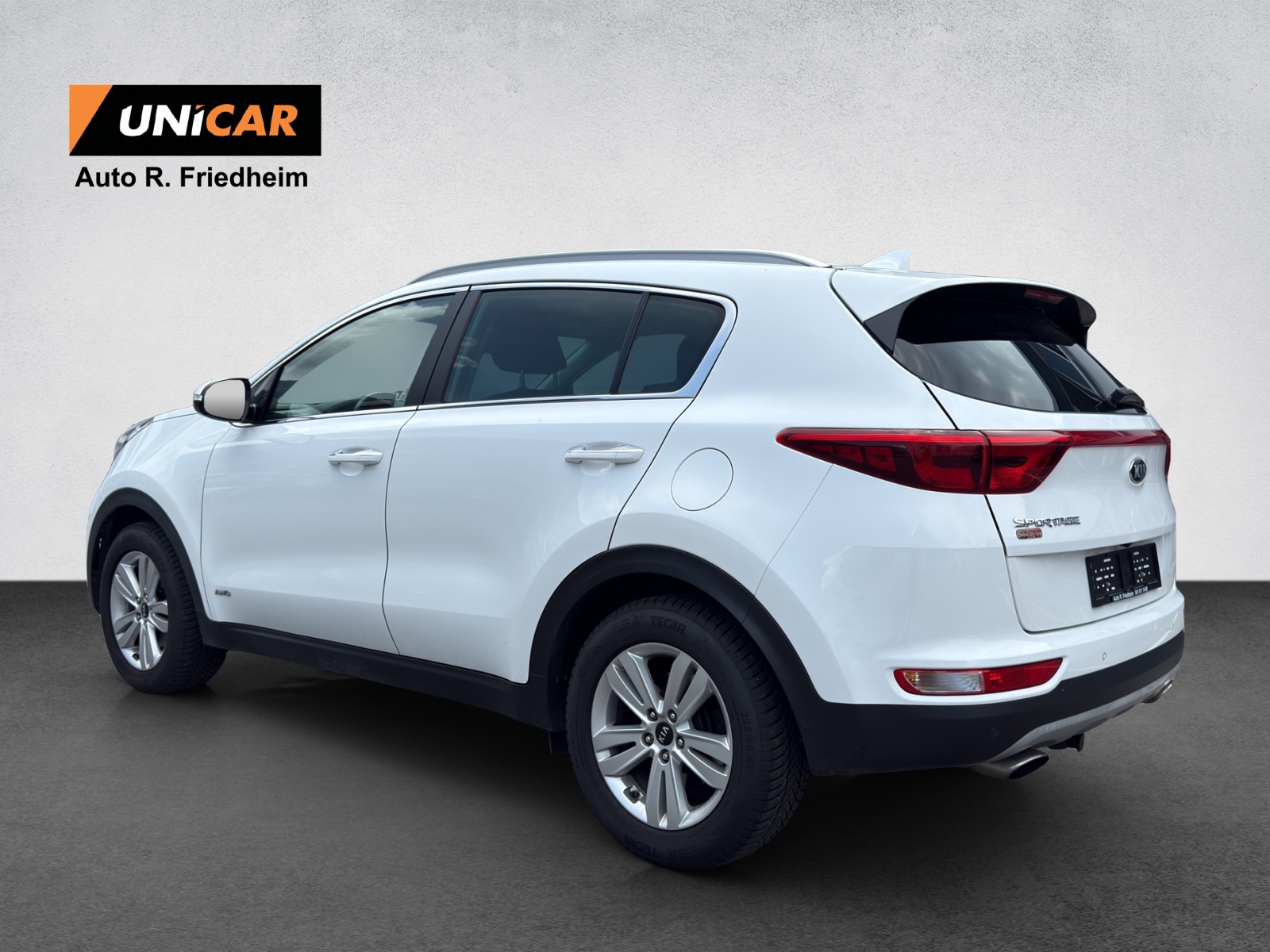 KIA Sportage 1.6 T-GDi Style 4WD Automat-image-4