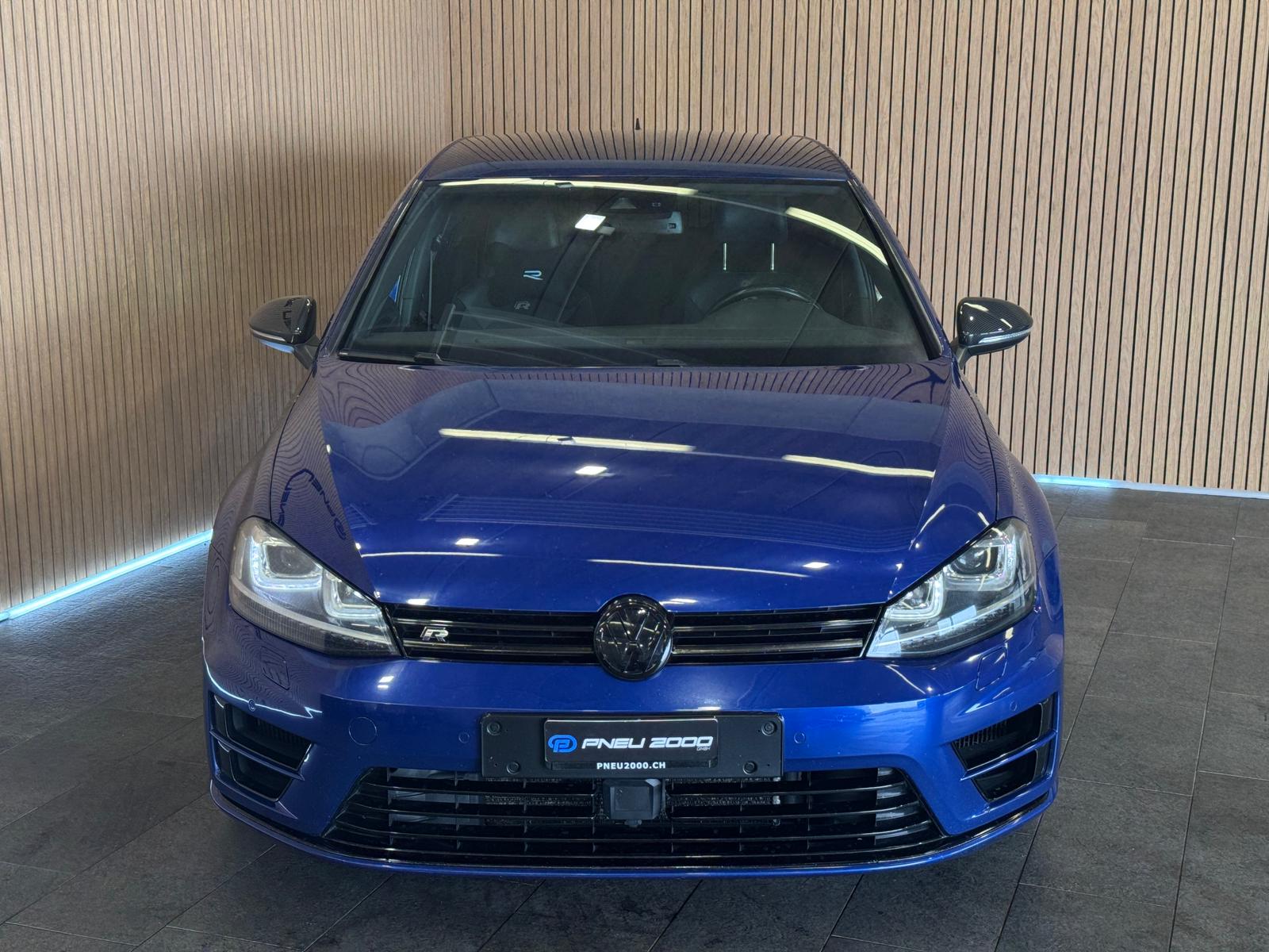 VW Golf 2.0 TSI R 4Motion DSG-showroom-element-2