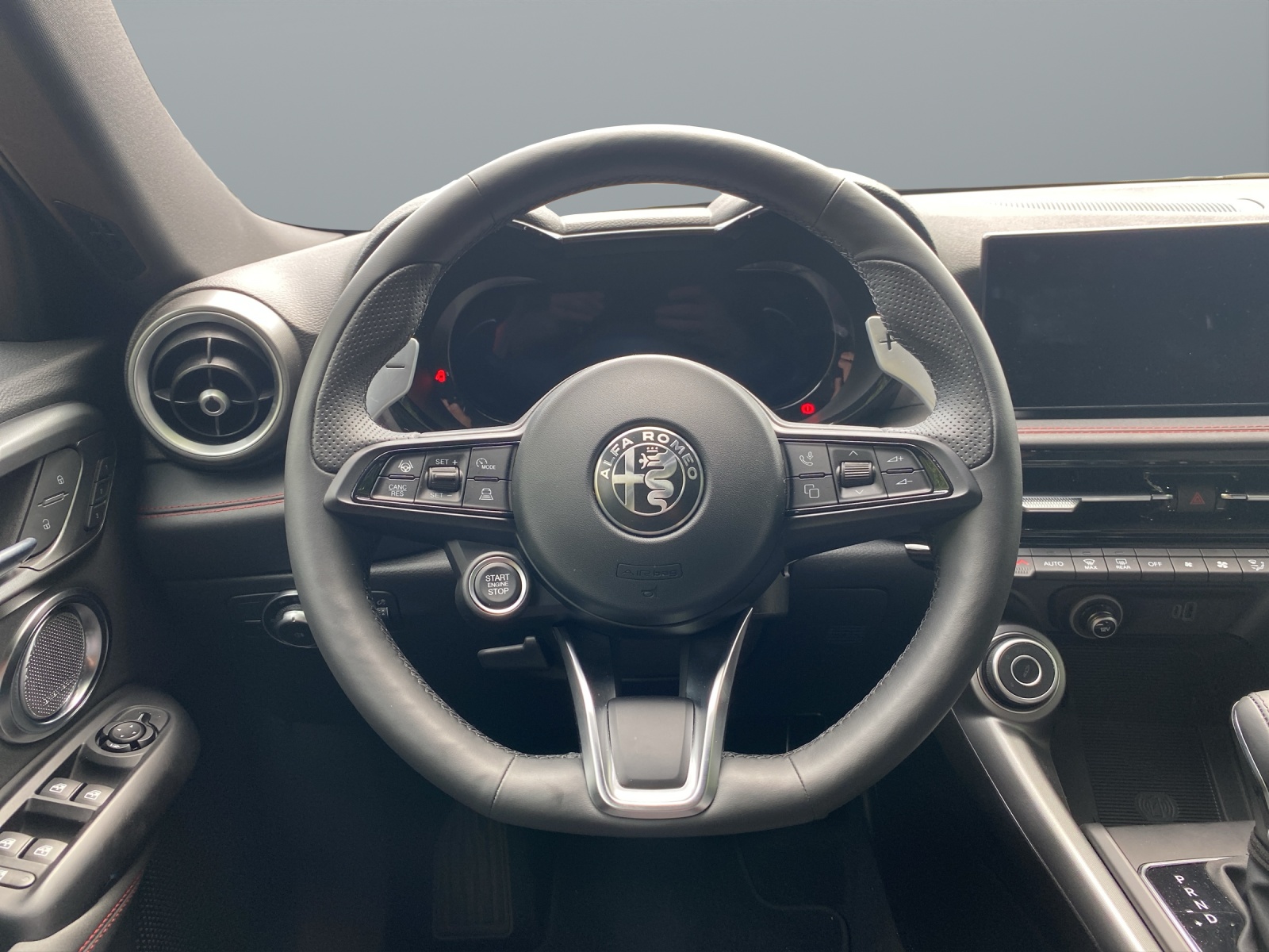 ALFA ROMEO TONALE Tributo Italiano 1.-image-12
