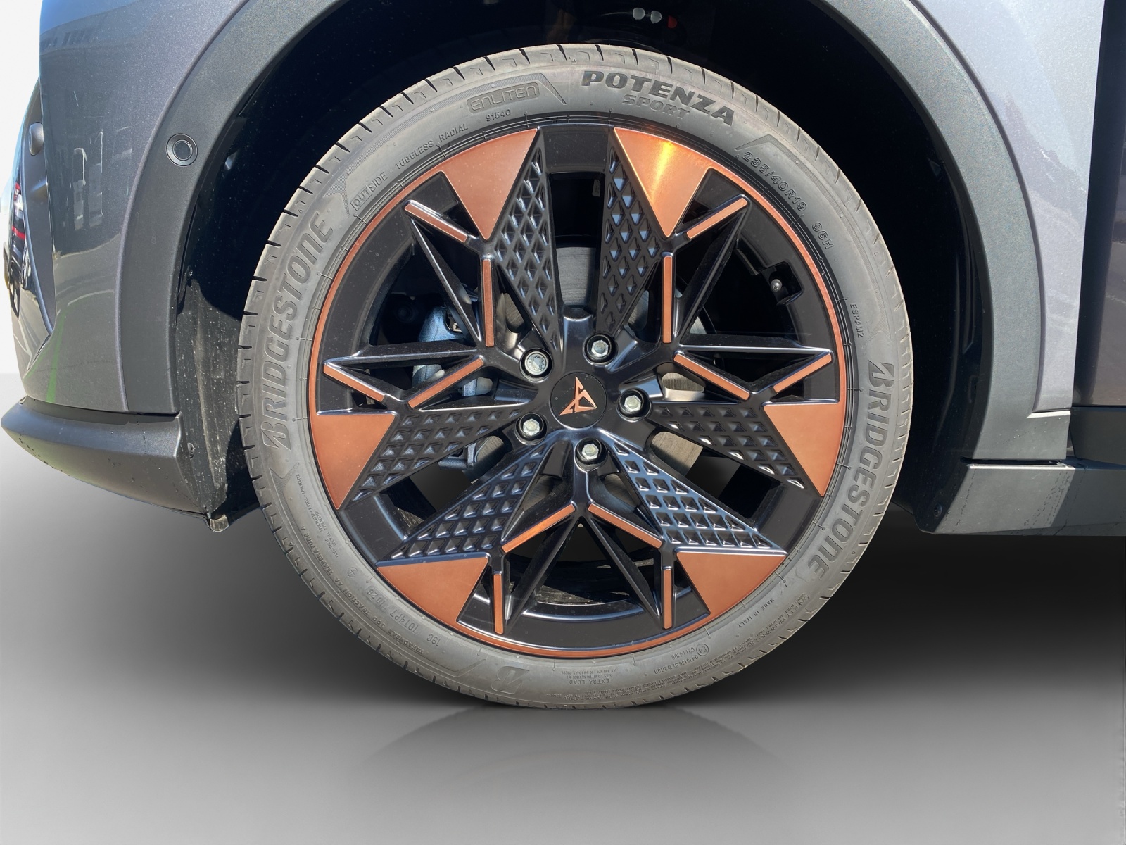CUPRA Raval 52 kWh Dynamic+ Launch Edition-image-15