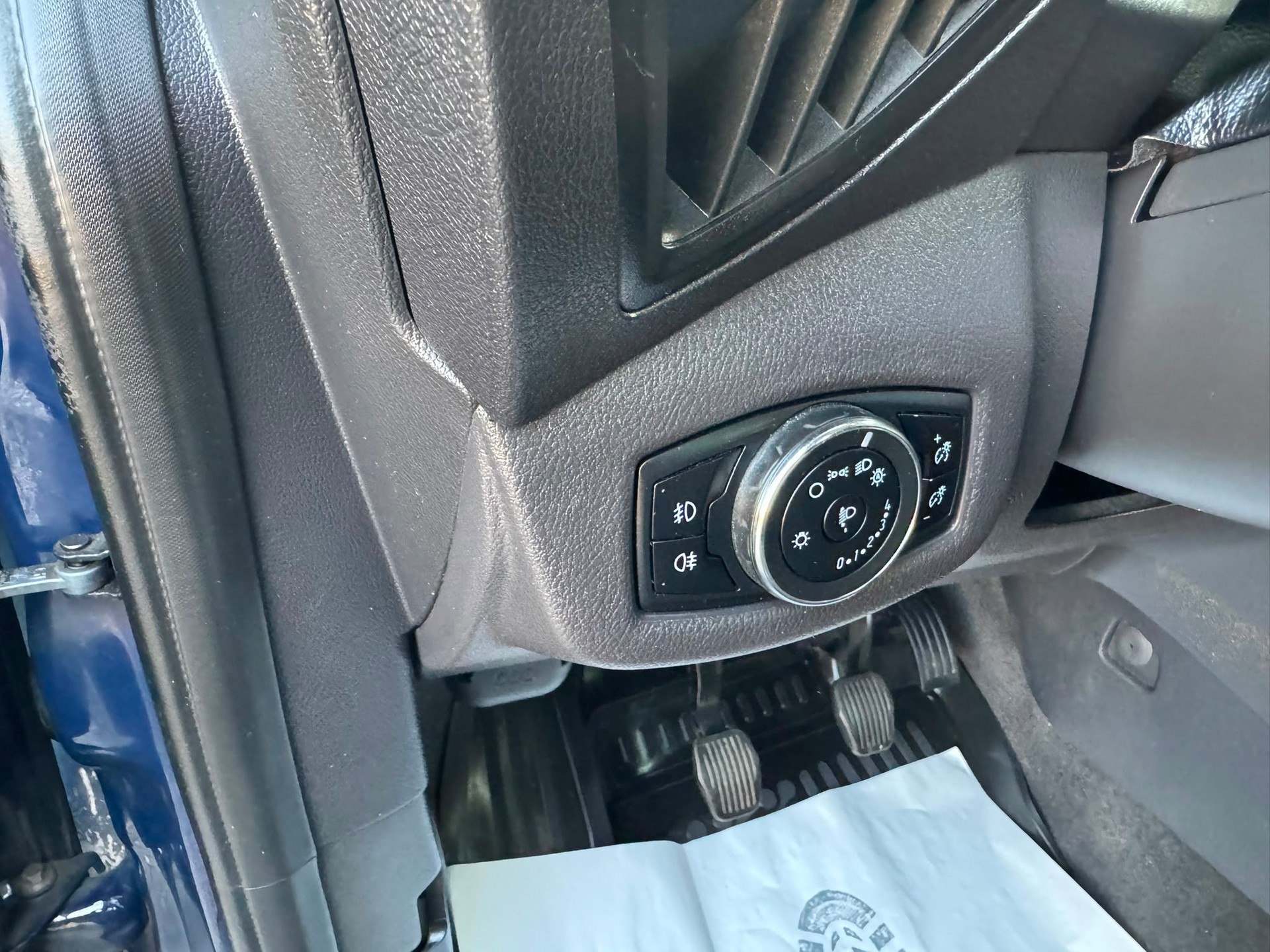 FORD Grand Tourneo Connect 1.5 TDCi Trend-image-13