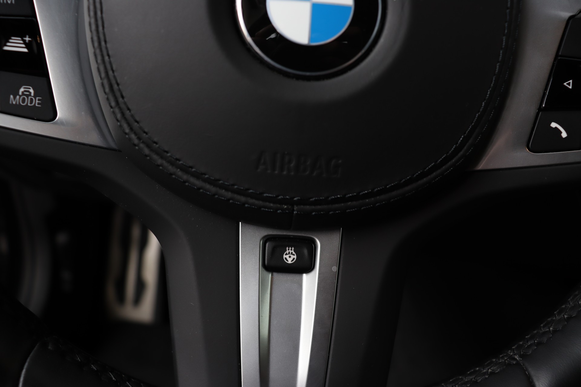 BMW 540i xDrive 48V Touring Pure M Sport Steptronic-image-23