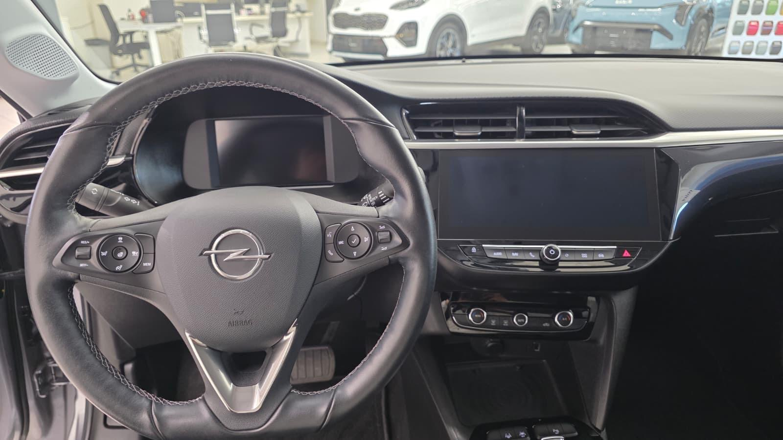 OPEL Corsa-e Elegance-image-10