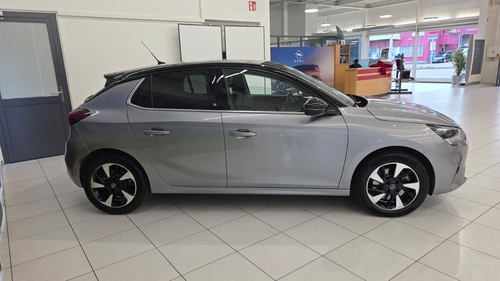 OPEL Corsa-e Elegance-image-3
