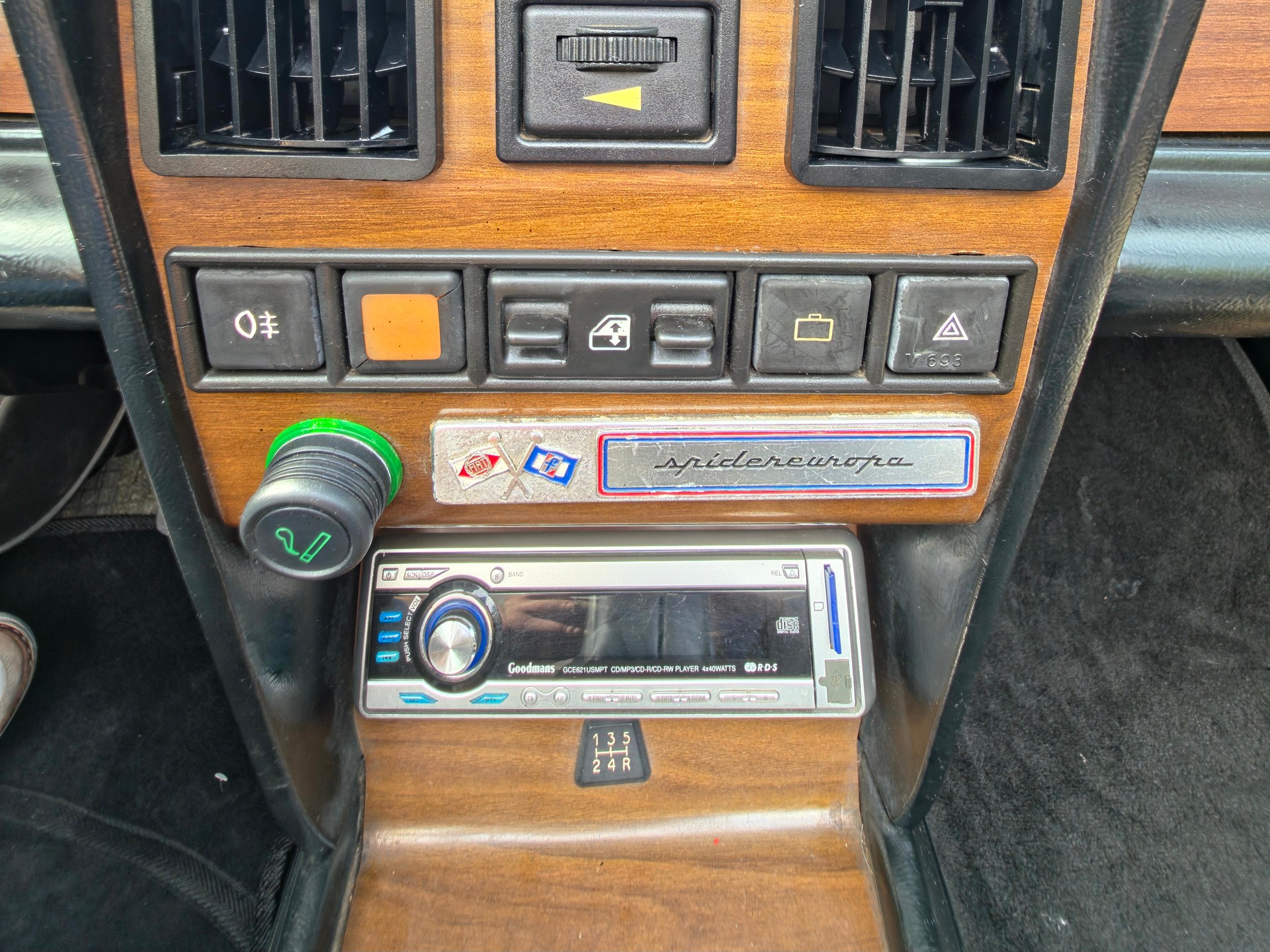 FIAT 124 Spider DS PININFARINA | Originalzustand | ab MFK-image-8