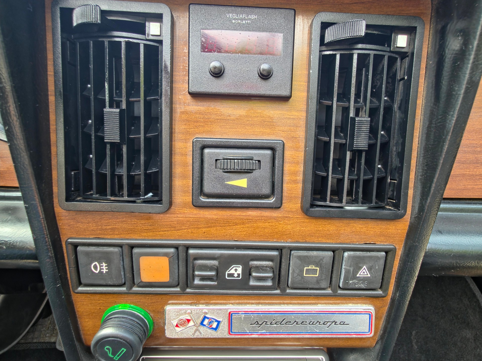 FIAT 124 Spider DS PININFARINA-image-11