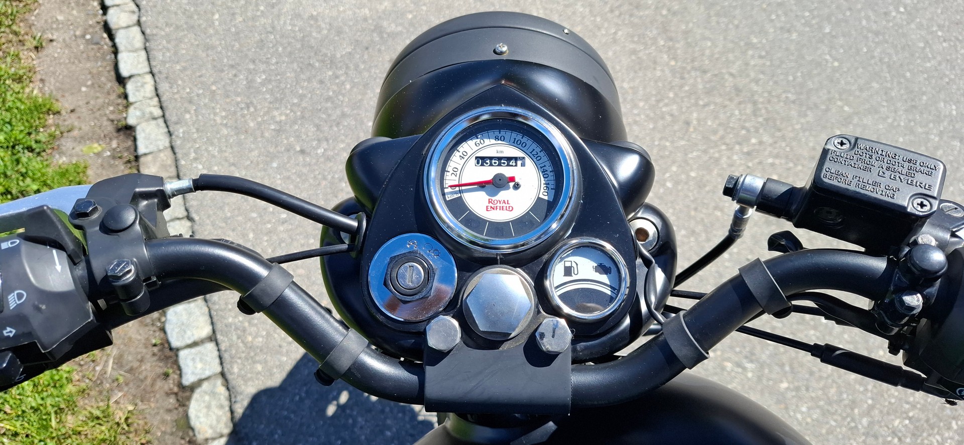 ROYAL ENFIELD Bullet 500 EFI-image-10