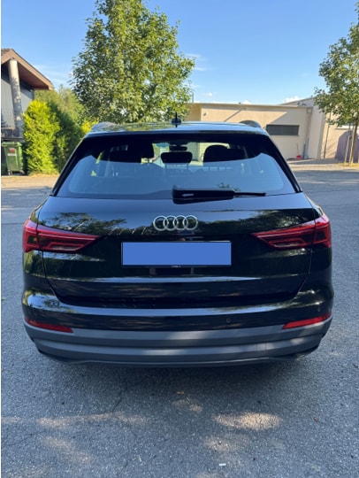 AUDI Q3 35 TFSI Attraction-image-3
