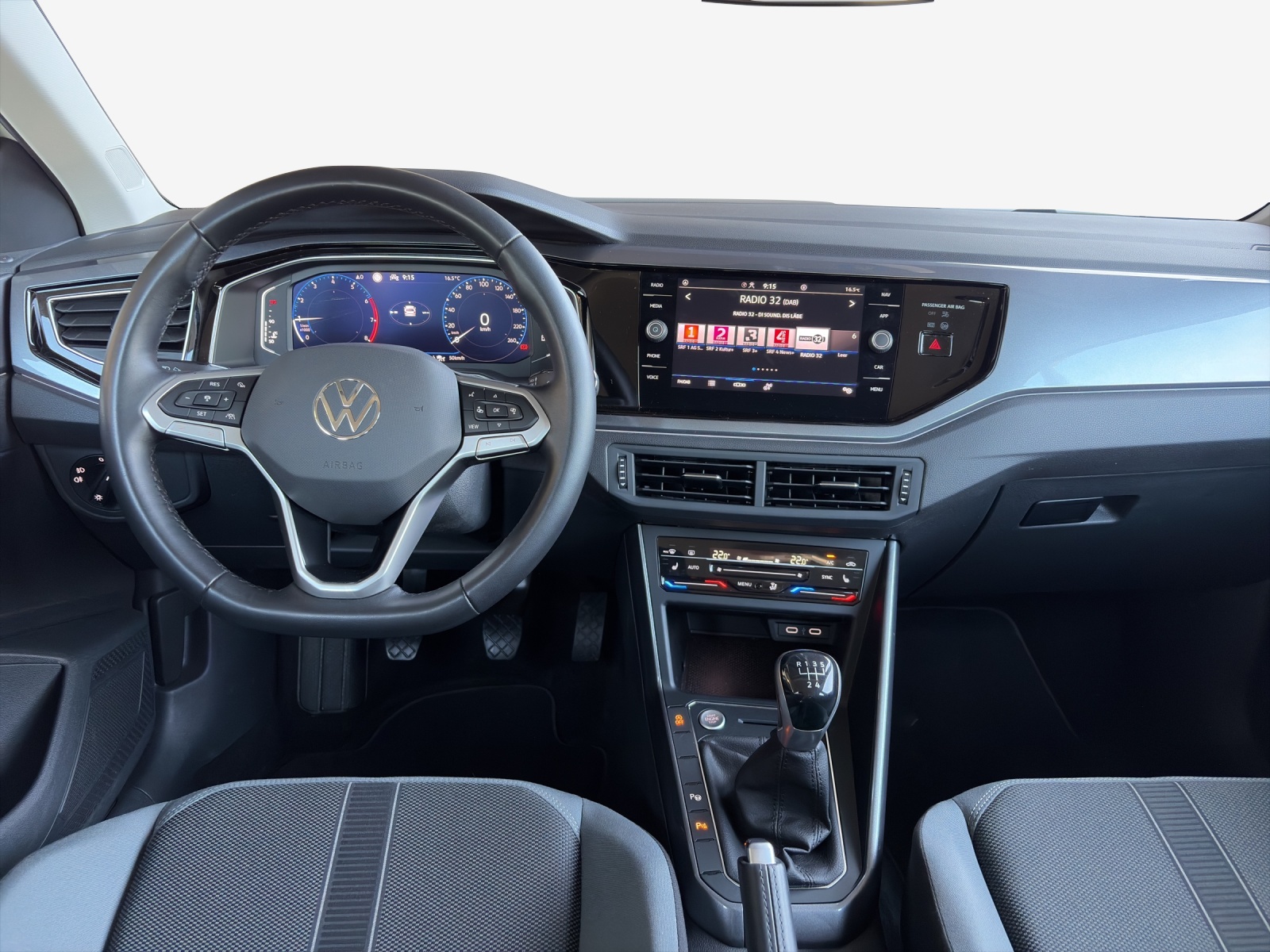 VW Polo 1.0 TSI Style-image-8