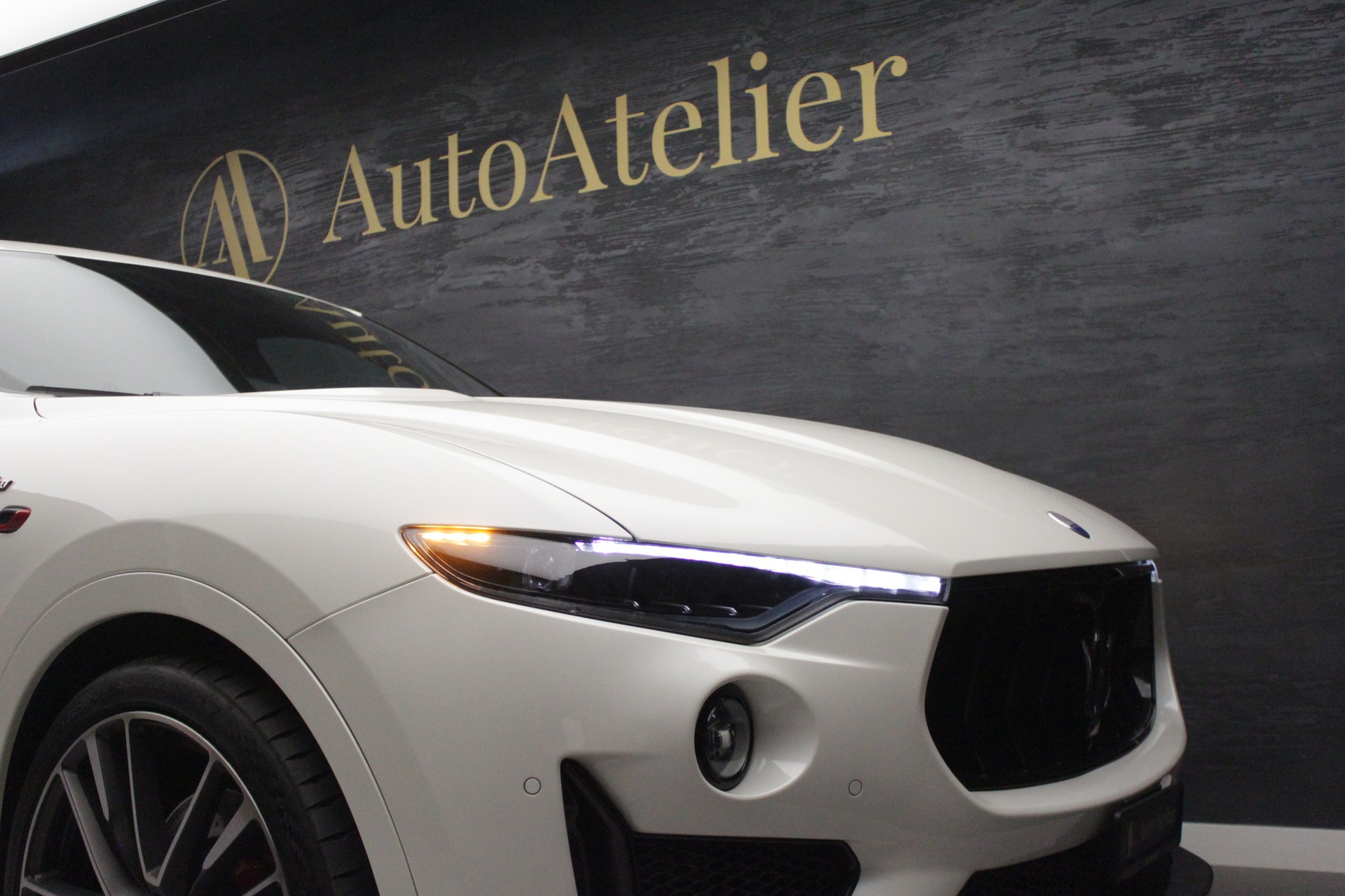 MASERATI Levante 3.8 V8 Trofeo Q4 Automatica-image-5