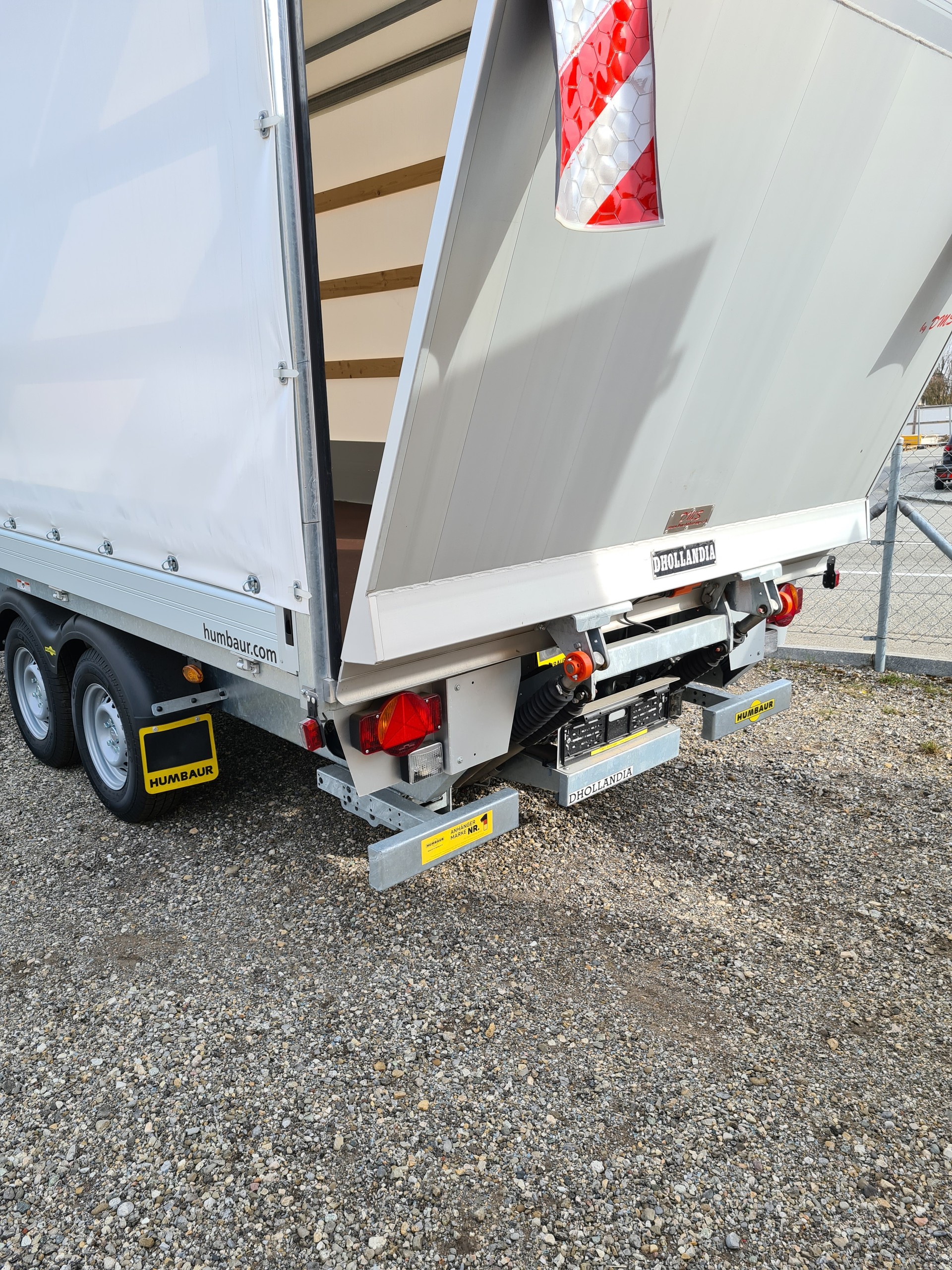 HUMBAUR Hebebühnenanhänger HT 354222 V-Deichsel-image-2