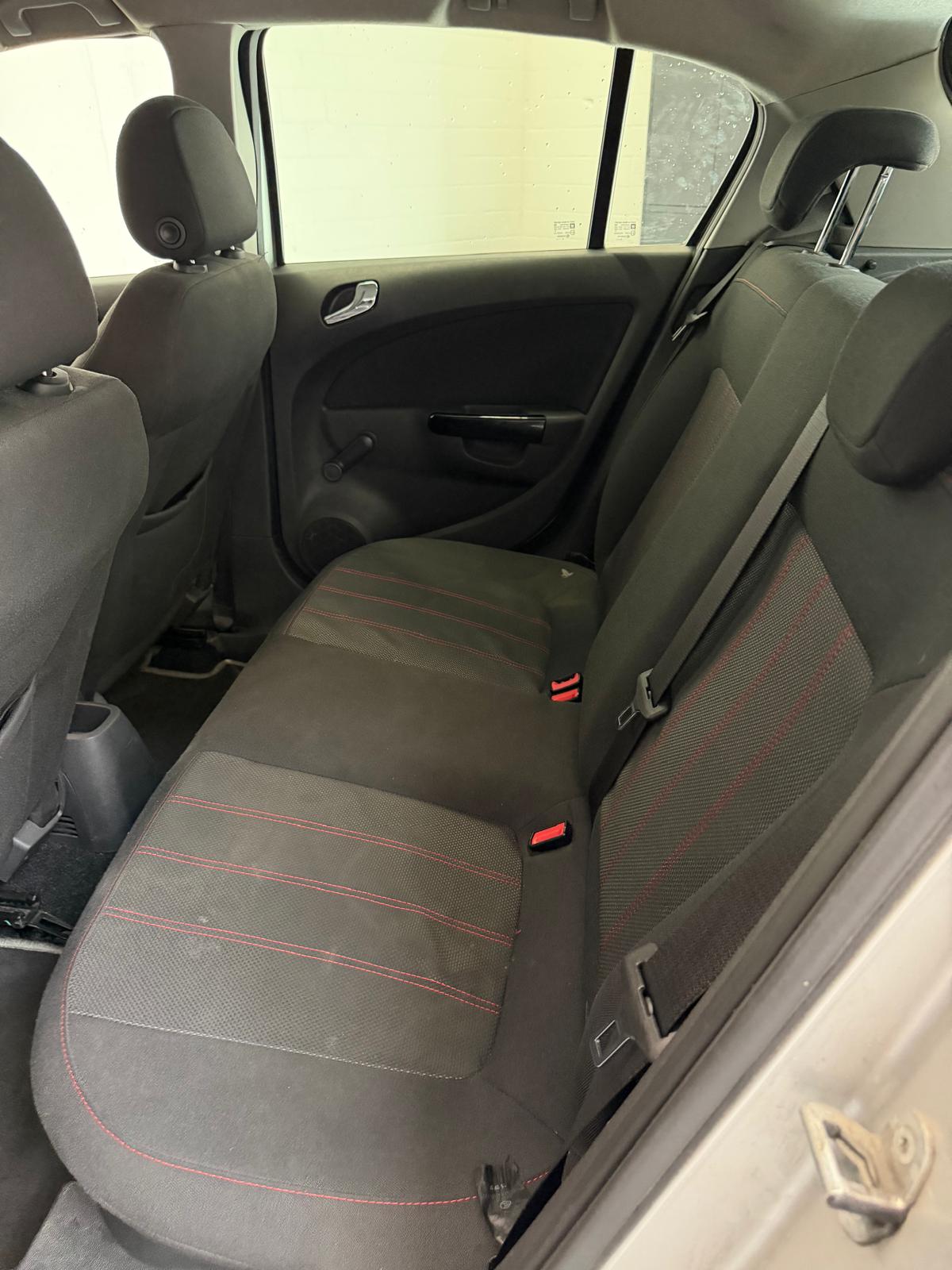 OPEL Corsa 1.4 TP Color Edition Automatic ***CH-Fahrzeug***-image-11