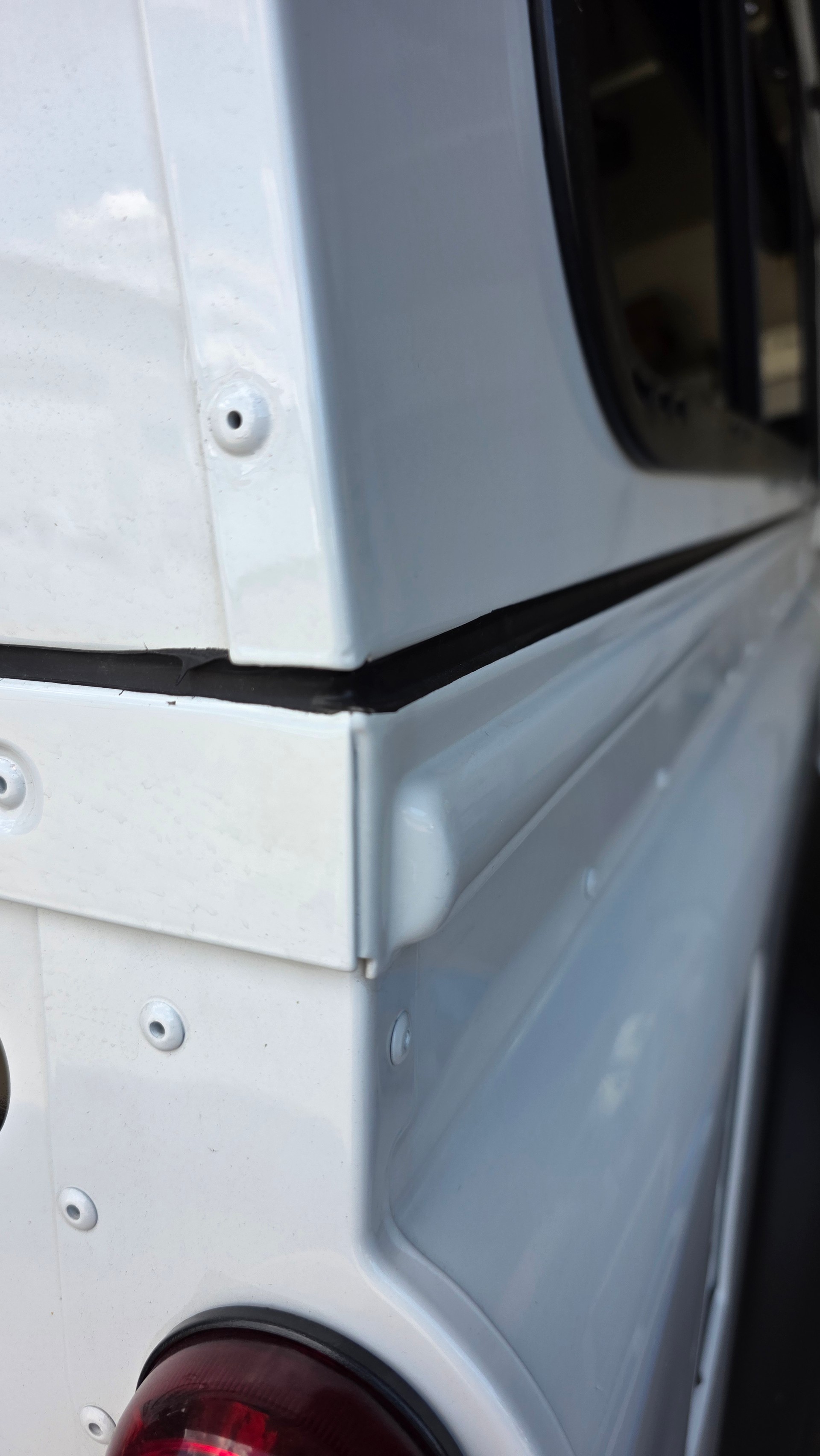 LAND ROVER 2.2 TD4 SW Legend-image-11