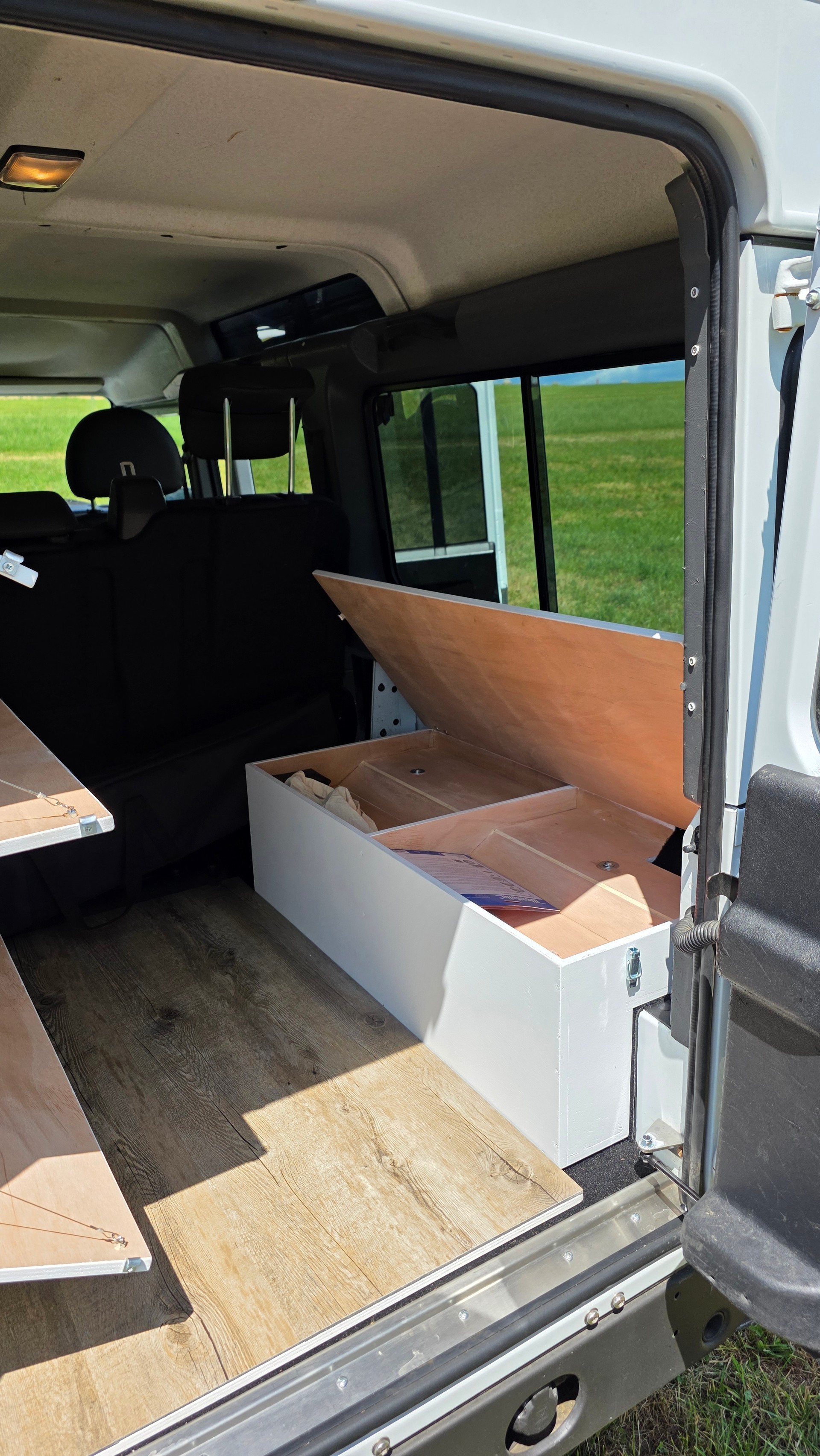 LAND ROVER 2.2 TD4 SW Legend-image-6