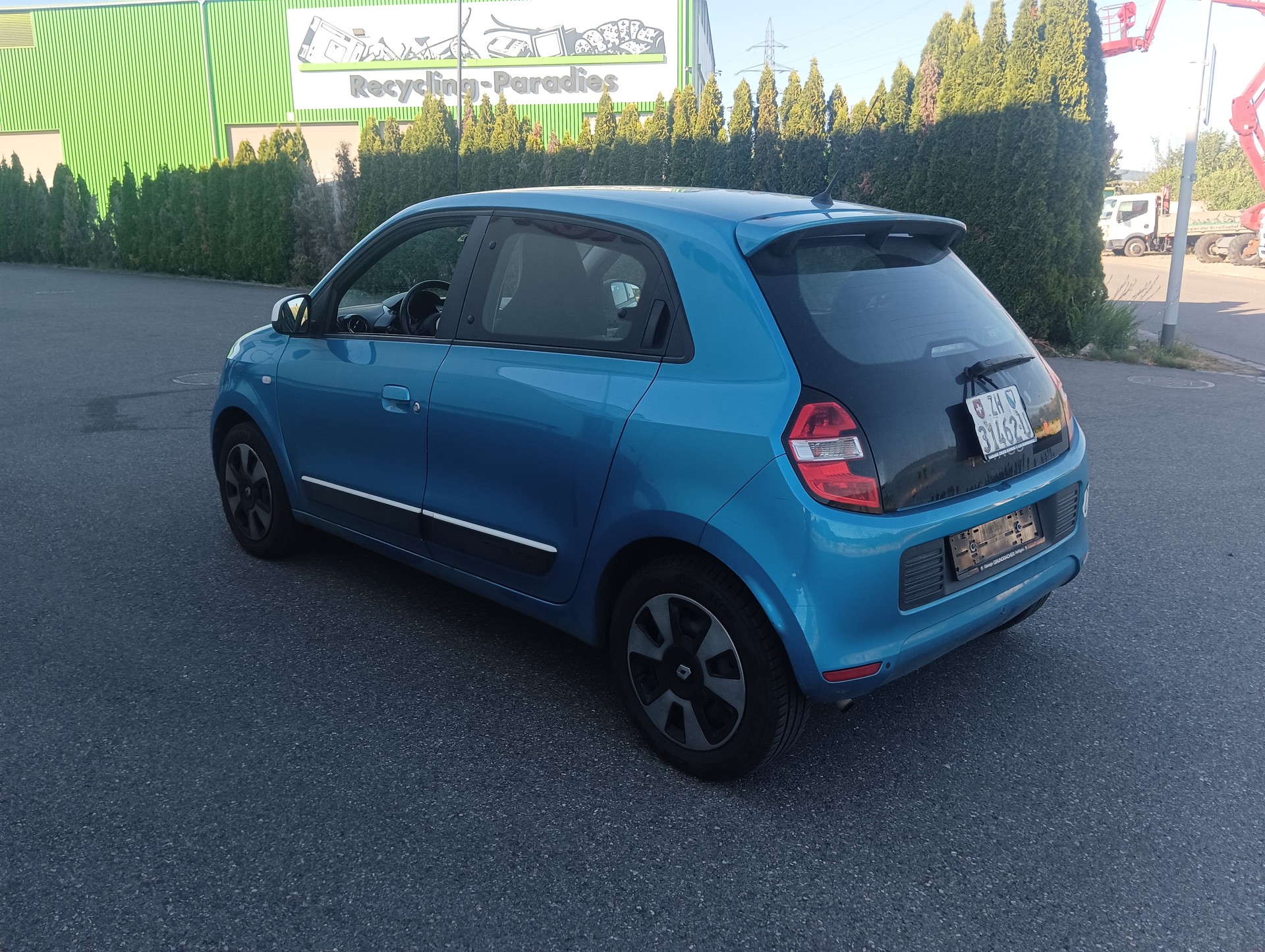 RENAULT Twingo 1.0 Zen-image-4