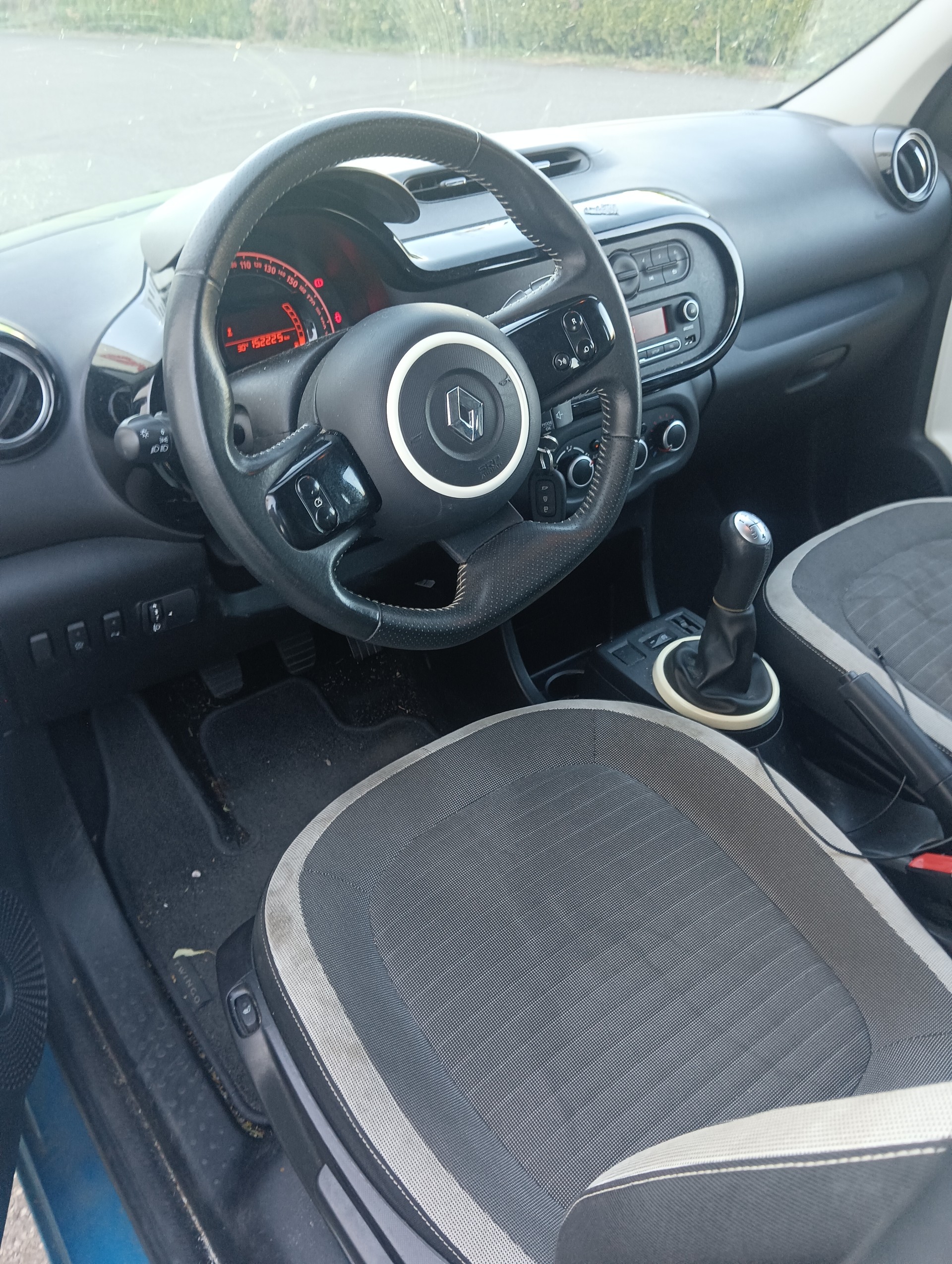 RENAULT Twingo 1.0 Zen-image-6