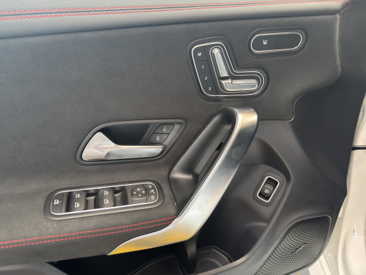 MERCEDES-BENZ CLA SB 250 8G-DCT 4M-image-9