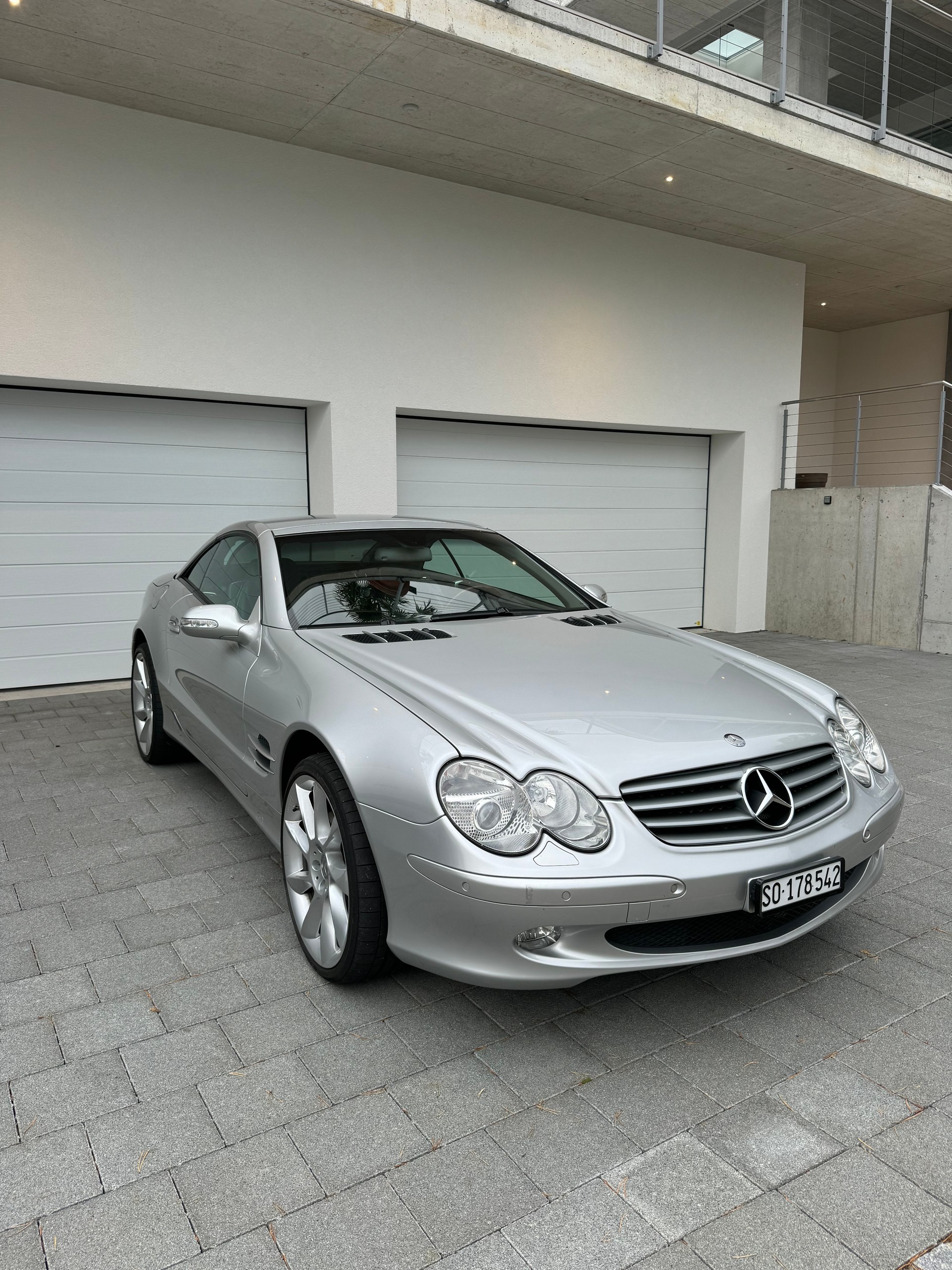 MERCEDES-BENZ SL 500 V8-image-1