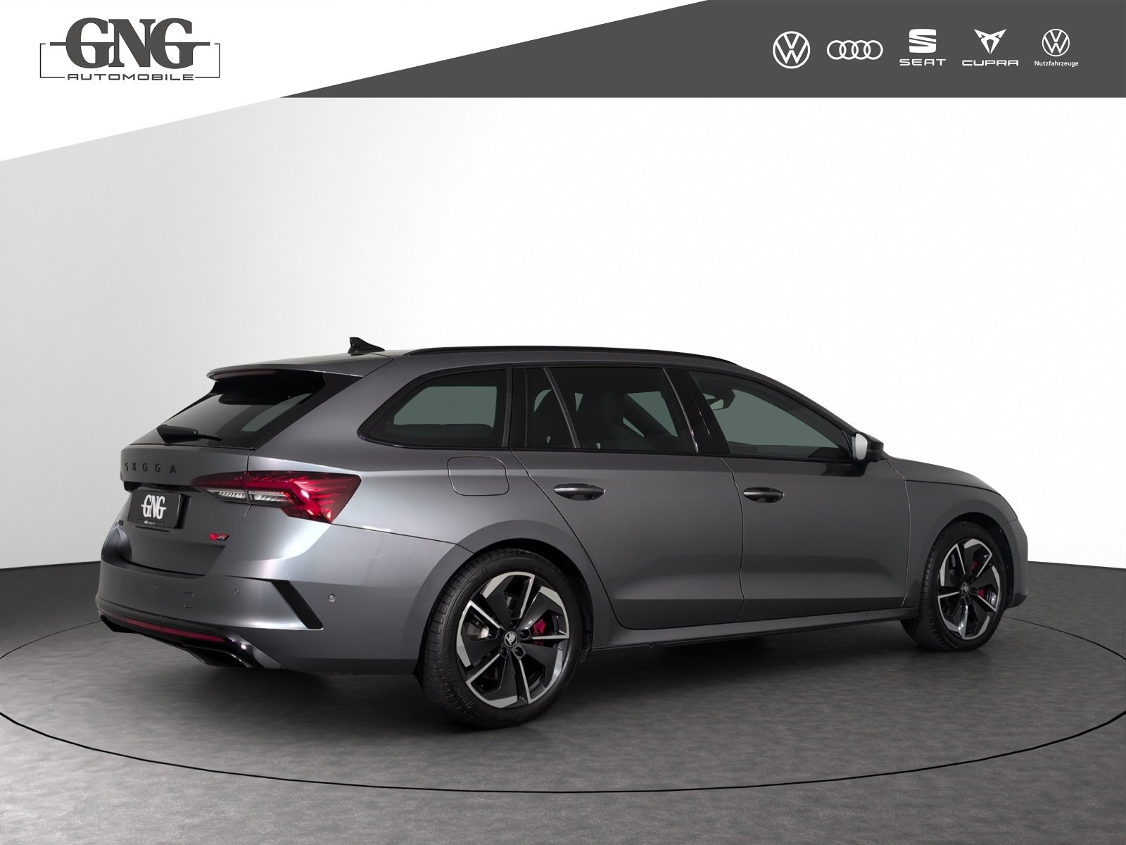 SKODA Octavia Combi 2.0 TSI DSG RS-showroom-element-2
